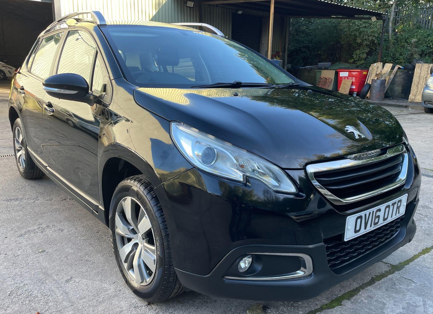 Used Peugeot 2008 2016 for sale - 76549880: Photo 4