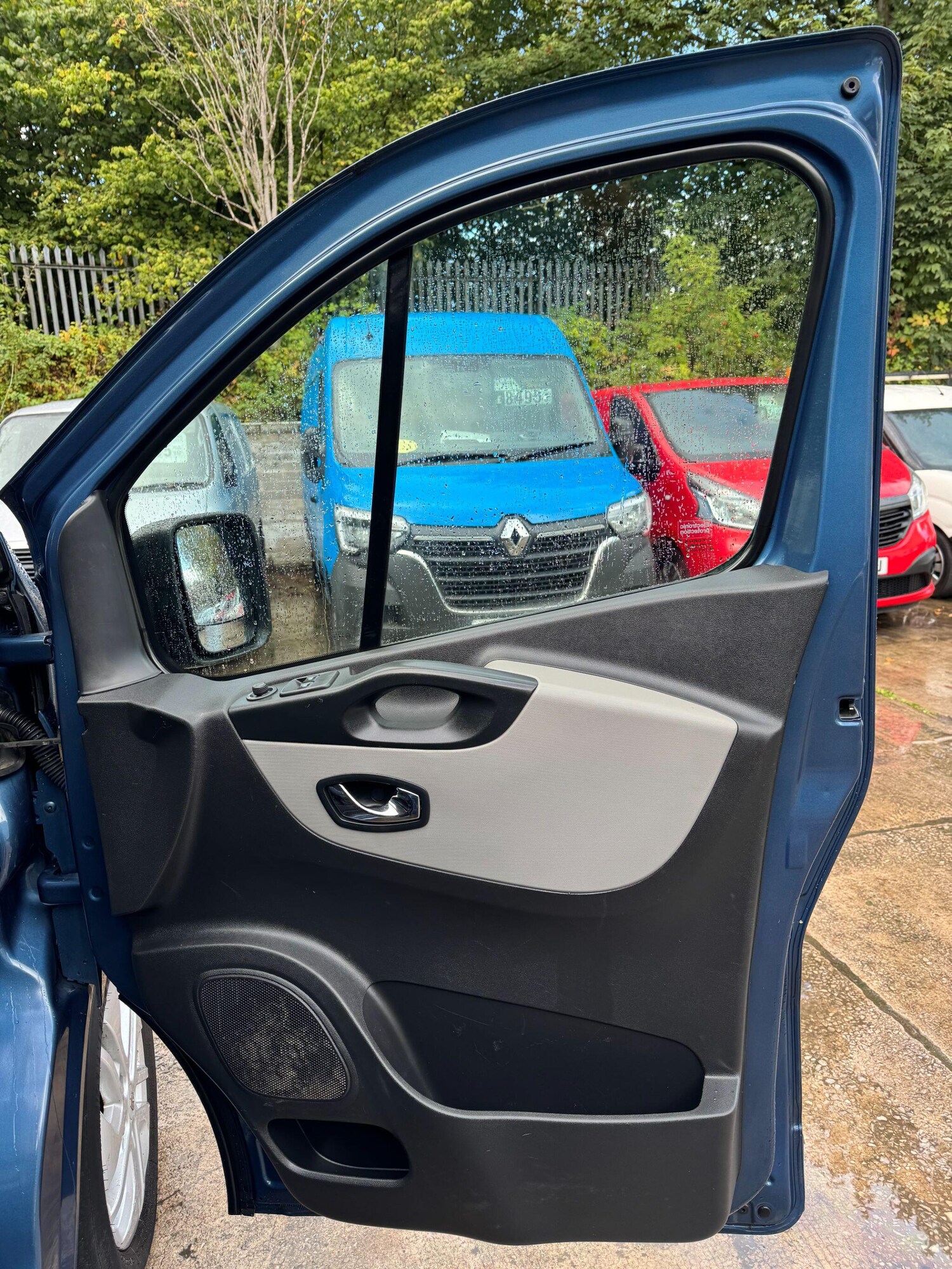 Used Renault Trafic 2019 for sale - 76549806: Photo 30
