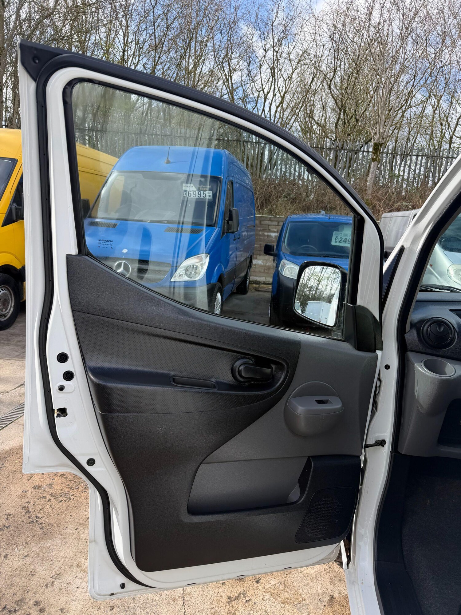 Used Nissan NV200 2011 for sale - 77839048: Photo 45