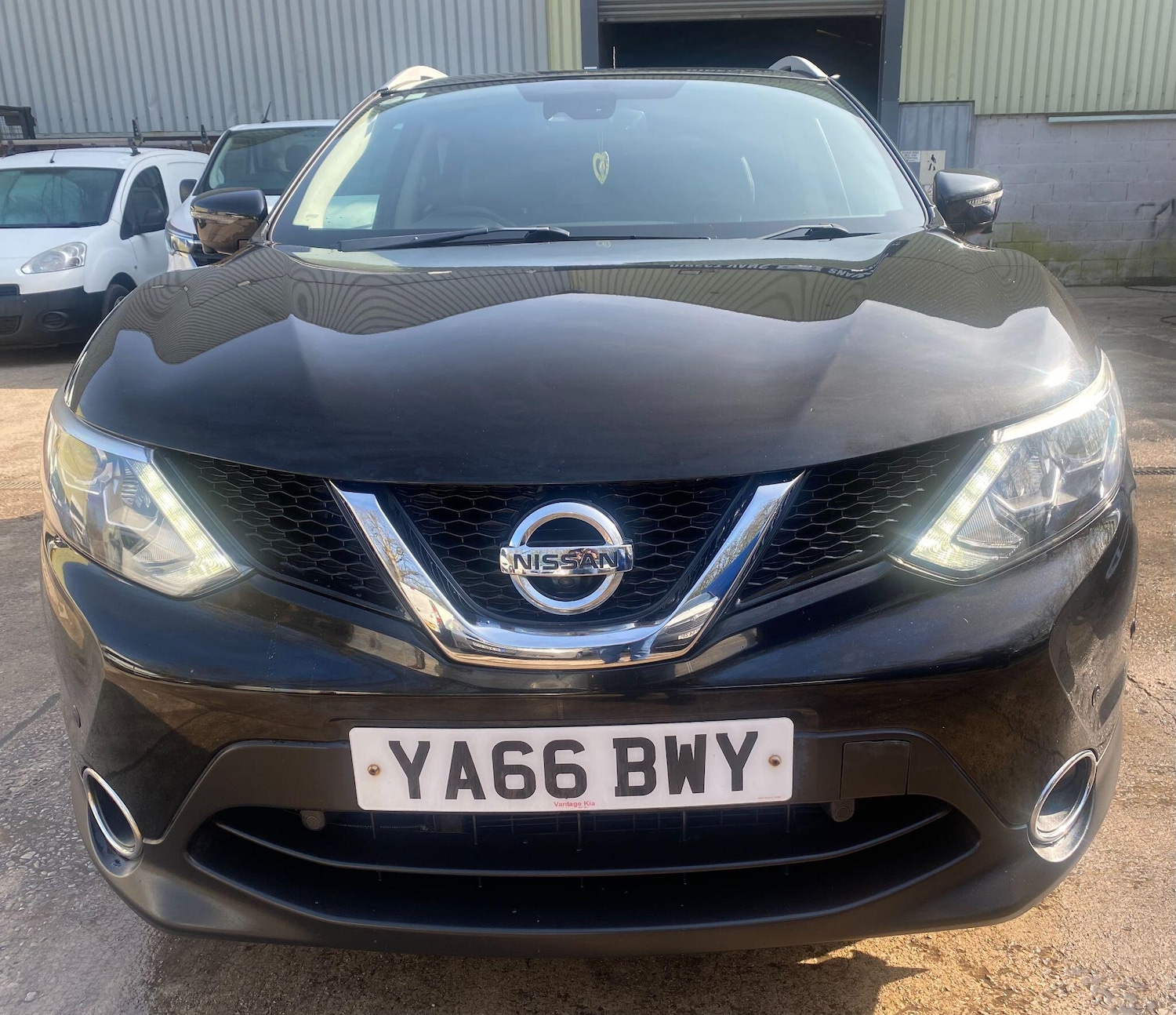 Used Nissan Qashqai 2016 for sale - 77978350: Photo 17