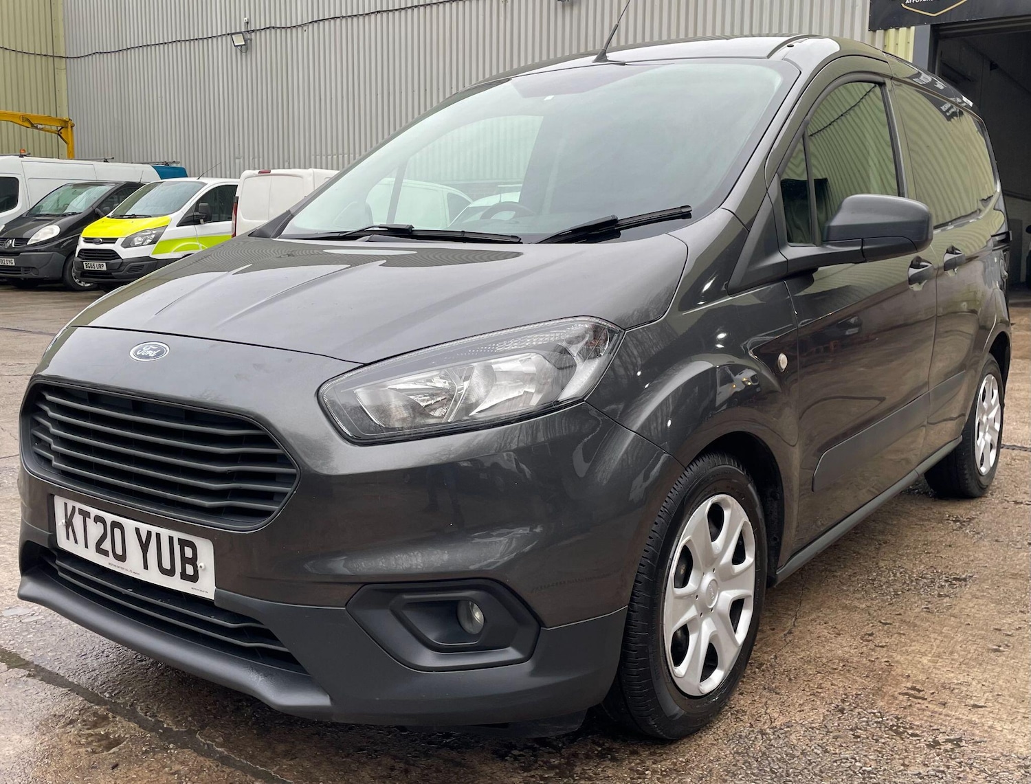 Used Ford Transit Courier 2020 for sale - 77230592: Photo 19