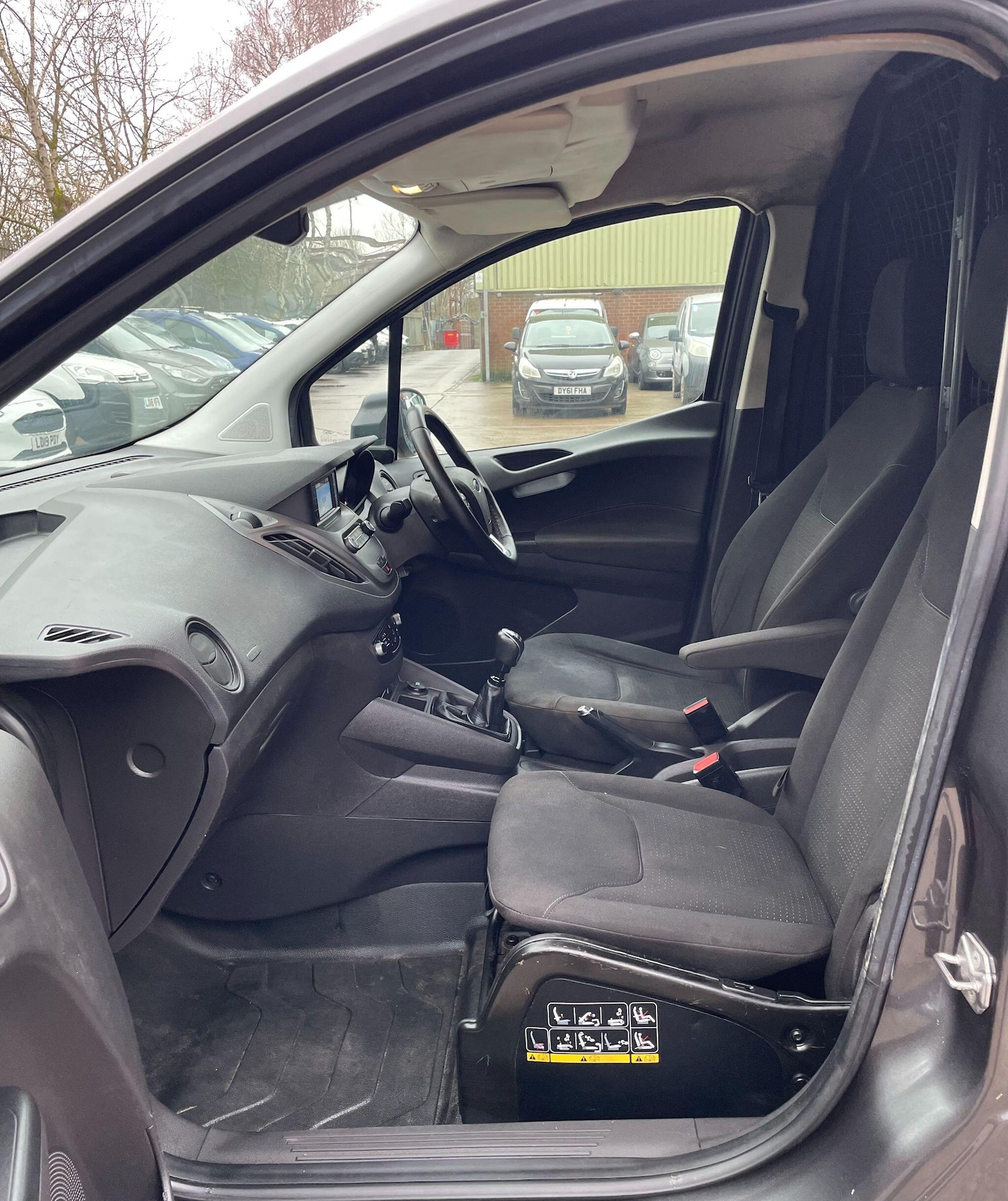 Used Ford Transit Courier 2020 for sale - 77230592: Photo 35