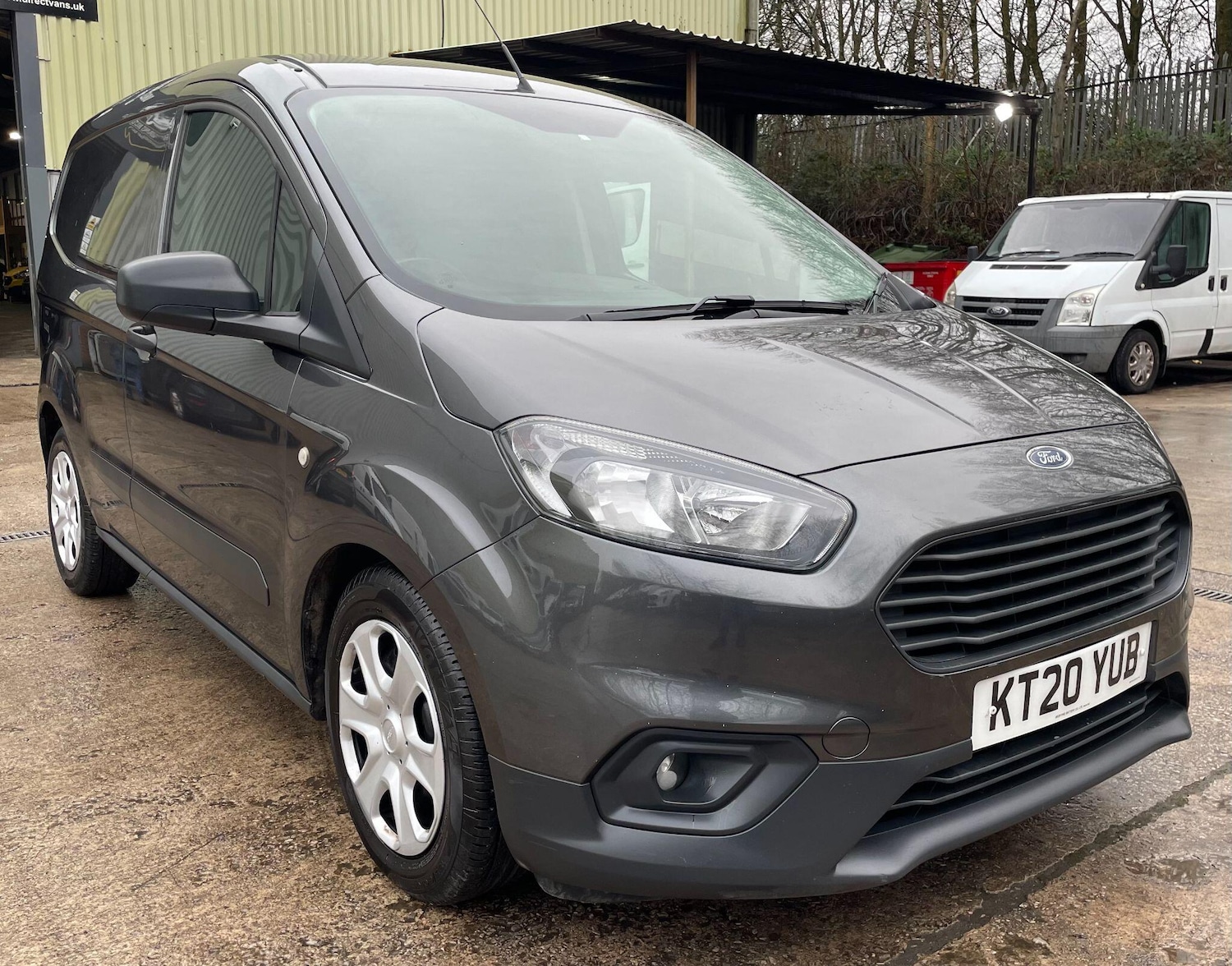 Used Ford Transit Courier 2020 for sale - 77230592: Photo 4