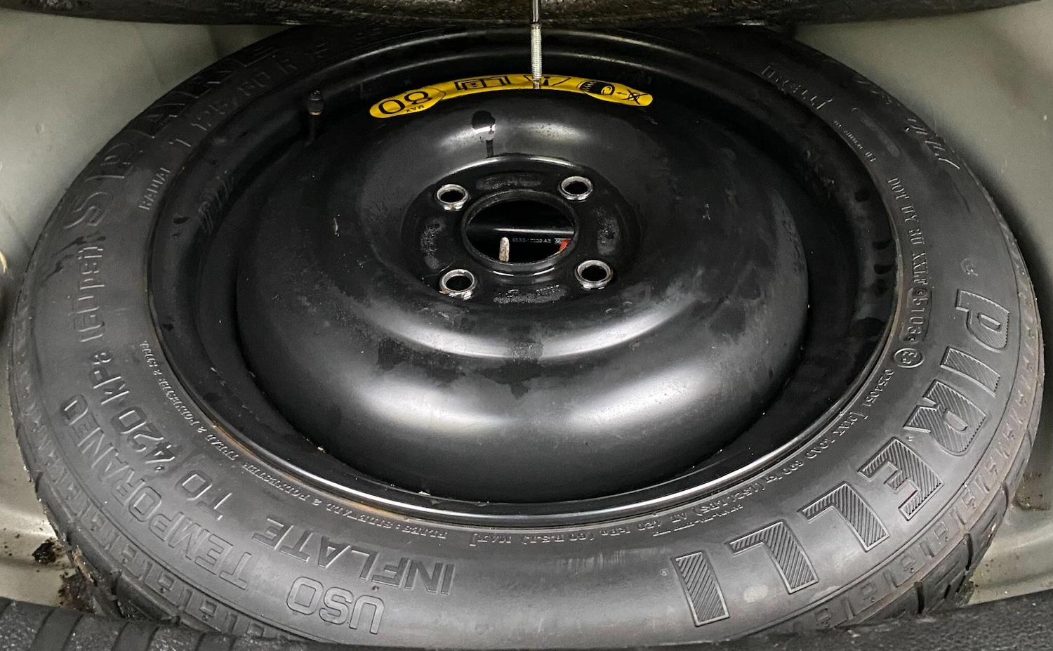 Used Ford Fusion 2004 for sale - 76549885: Photo 14