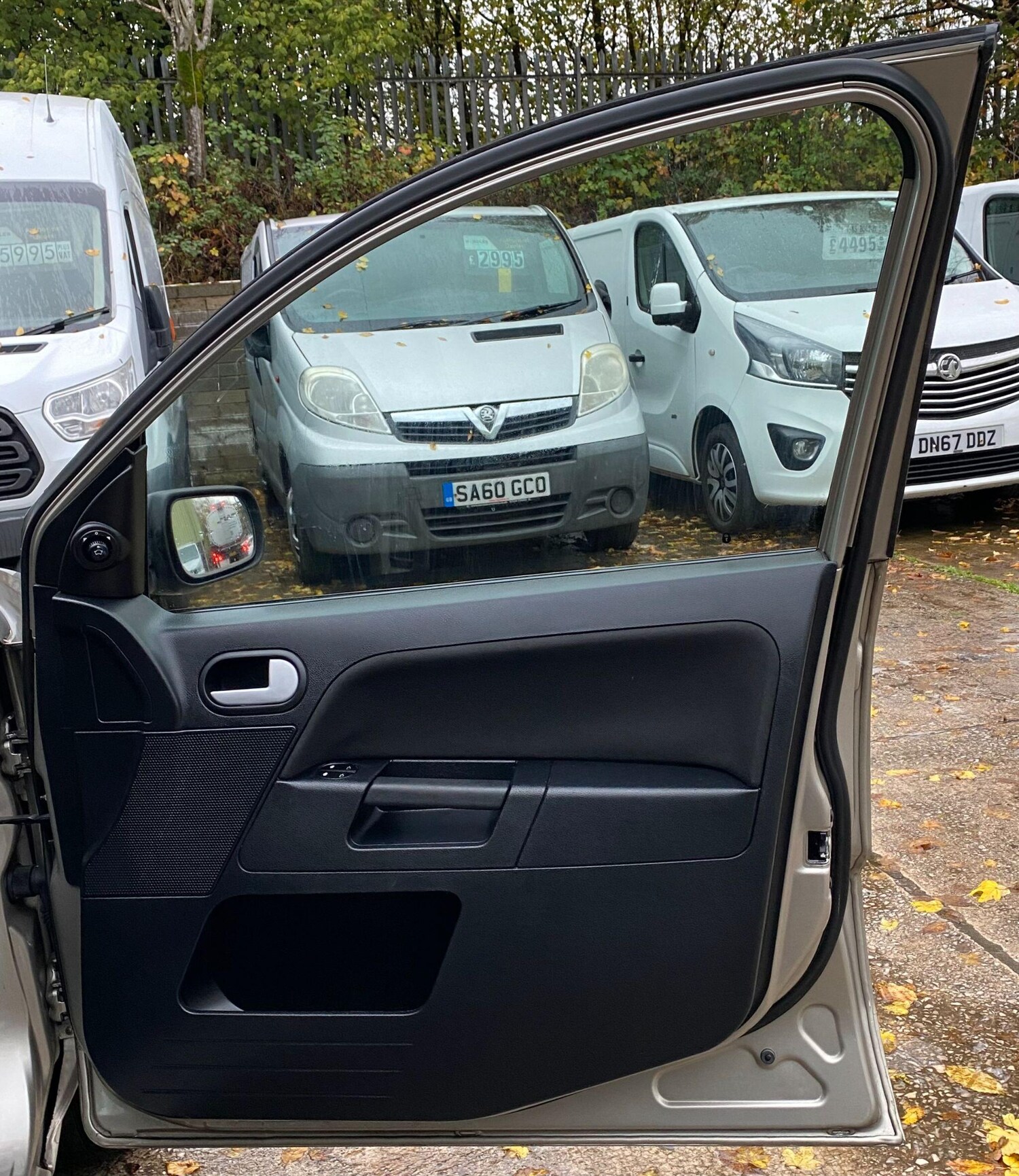 Used Ford Fusion 2004 for sale - 76549885: Photo 25