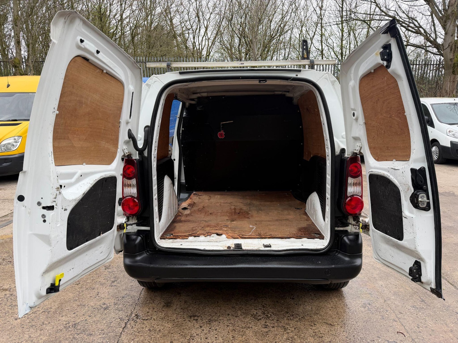 Used Peugeot Partner for sale - 77854282: Photo 12