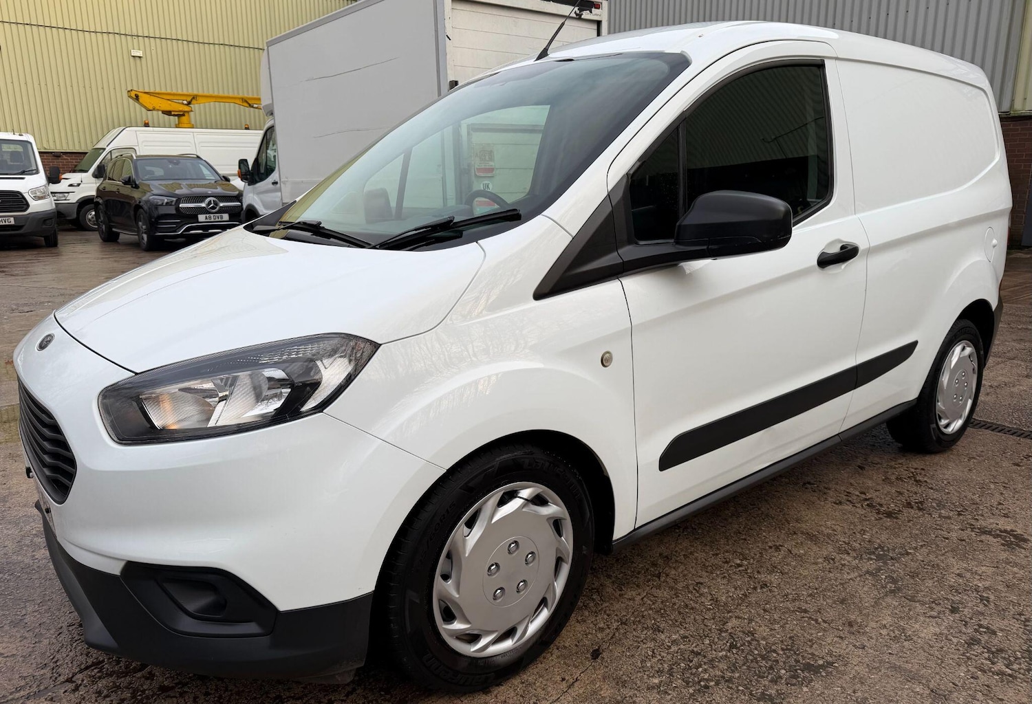Used Ford Transit Courier 2020 for sale - 77029932: Photo 20