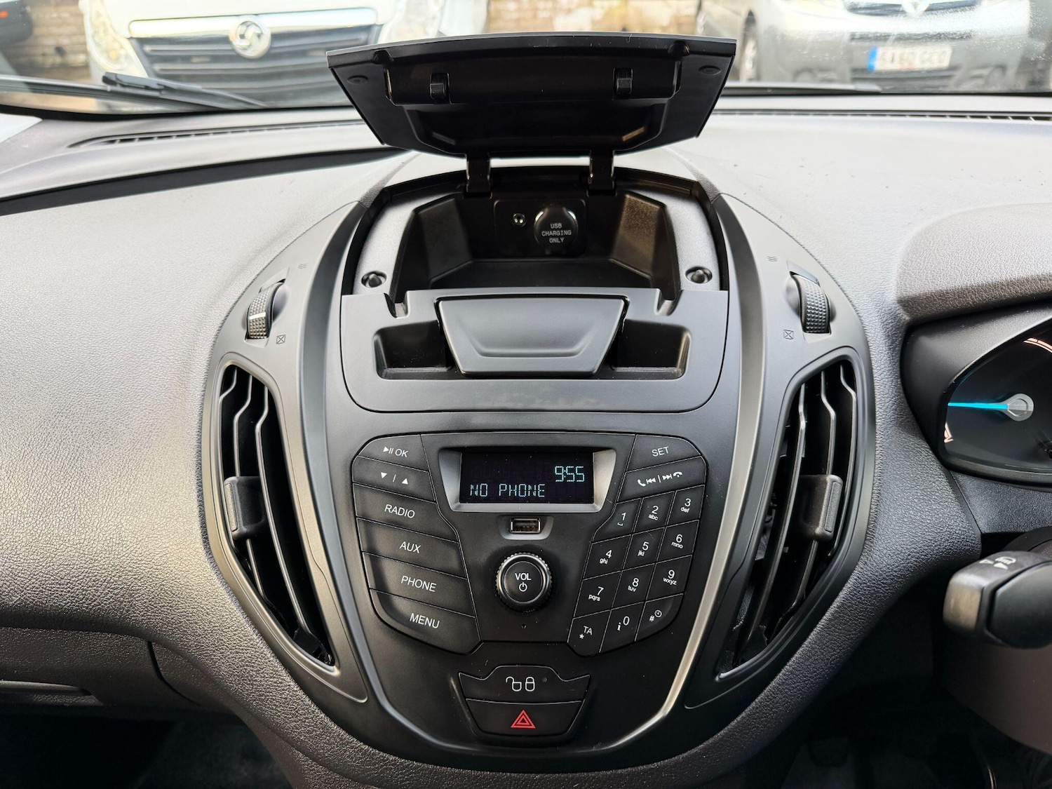 Used Ford Transit Courier 2020 for sale - 77029932: Photo 31