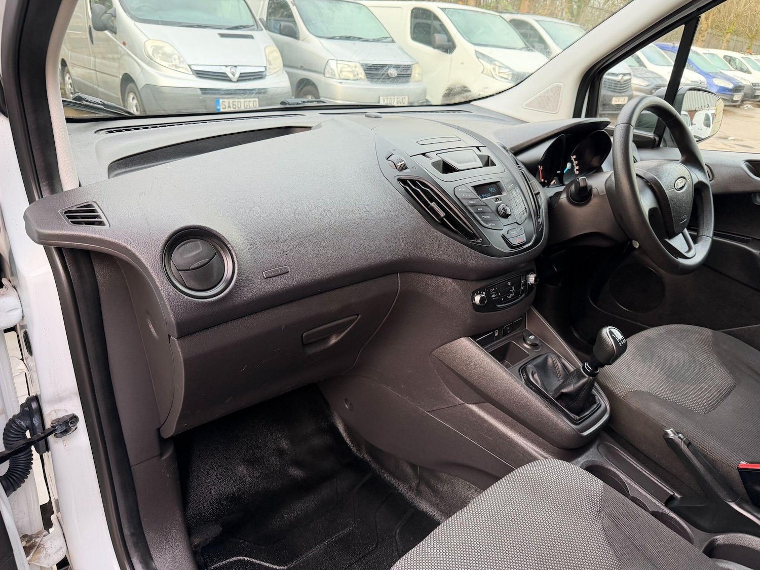 Used Ford Transit Courier 2020 for sale - 77029932: Photo 35