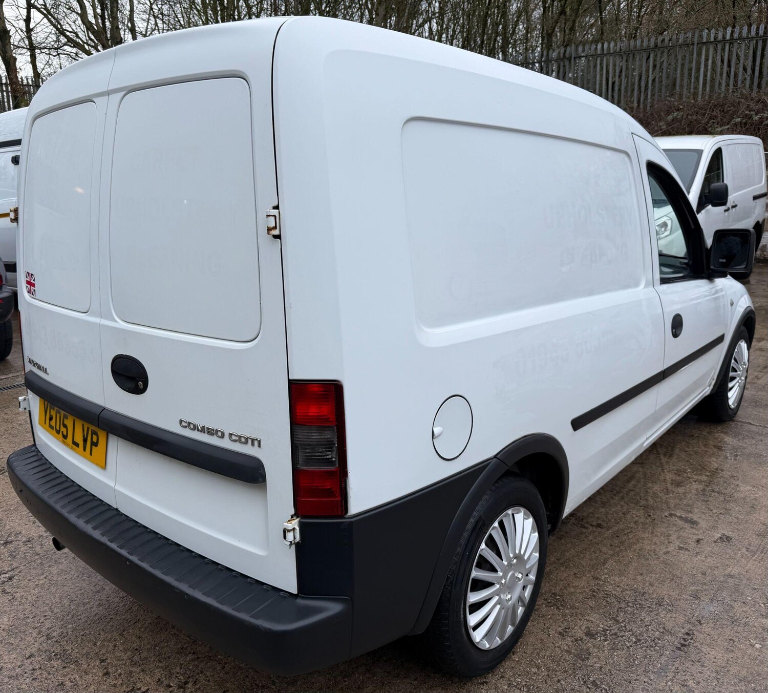 Used Vauxhall Combo 2005 for sale - 77695843: Photo 11