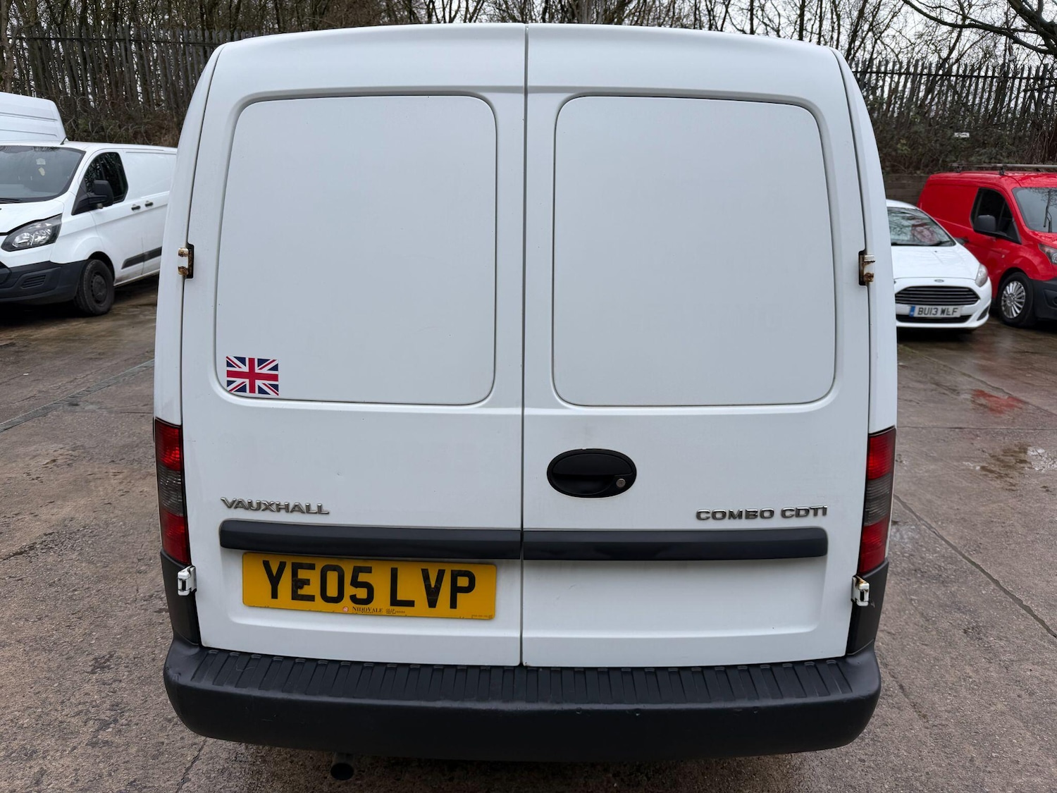 Used Vauxhall Combo 2005 for sale - 77695843: Photo 12