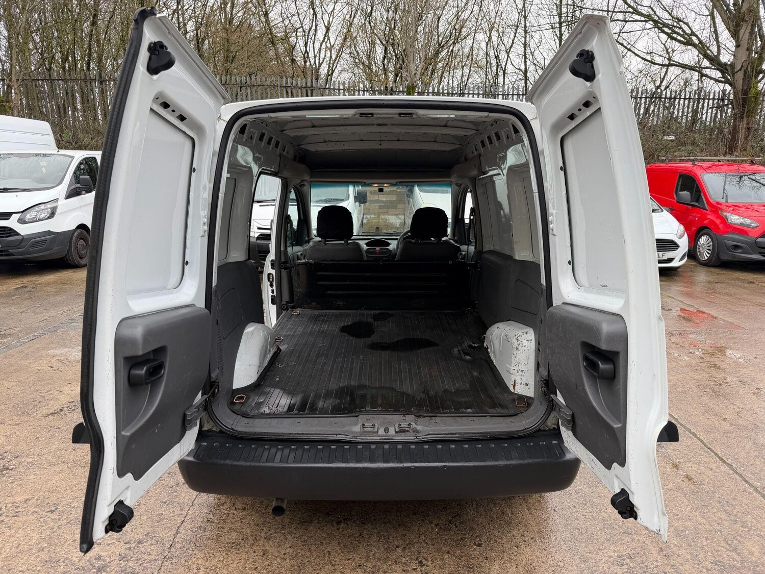 Used Vauxhall Combo 2005 for sale - 77695843: Photo 13