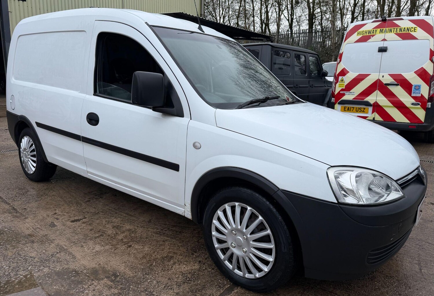 Used Vauxhall Combo 2005 for sale - 77695843: Photo 4