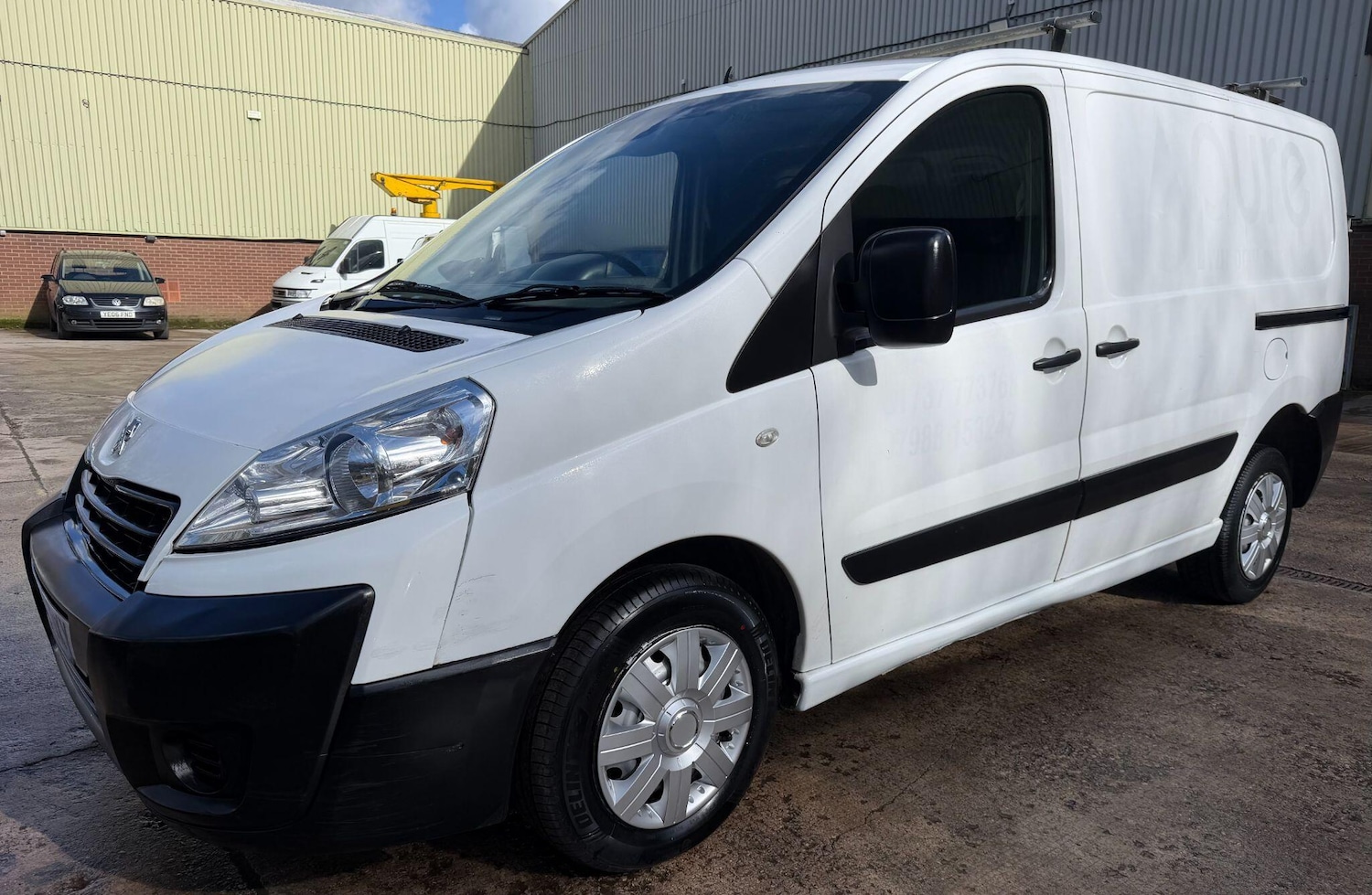 Used Peugeot Expert 2015 for sale - 77893113: Photo 27