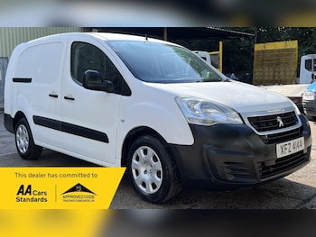 Used Peugeot Partner 2015 for sale - 79609295: Photo