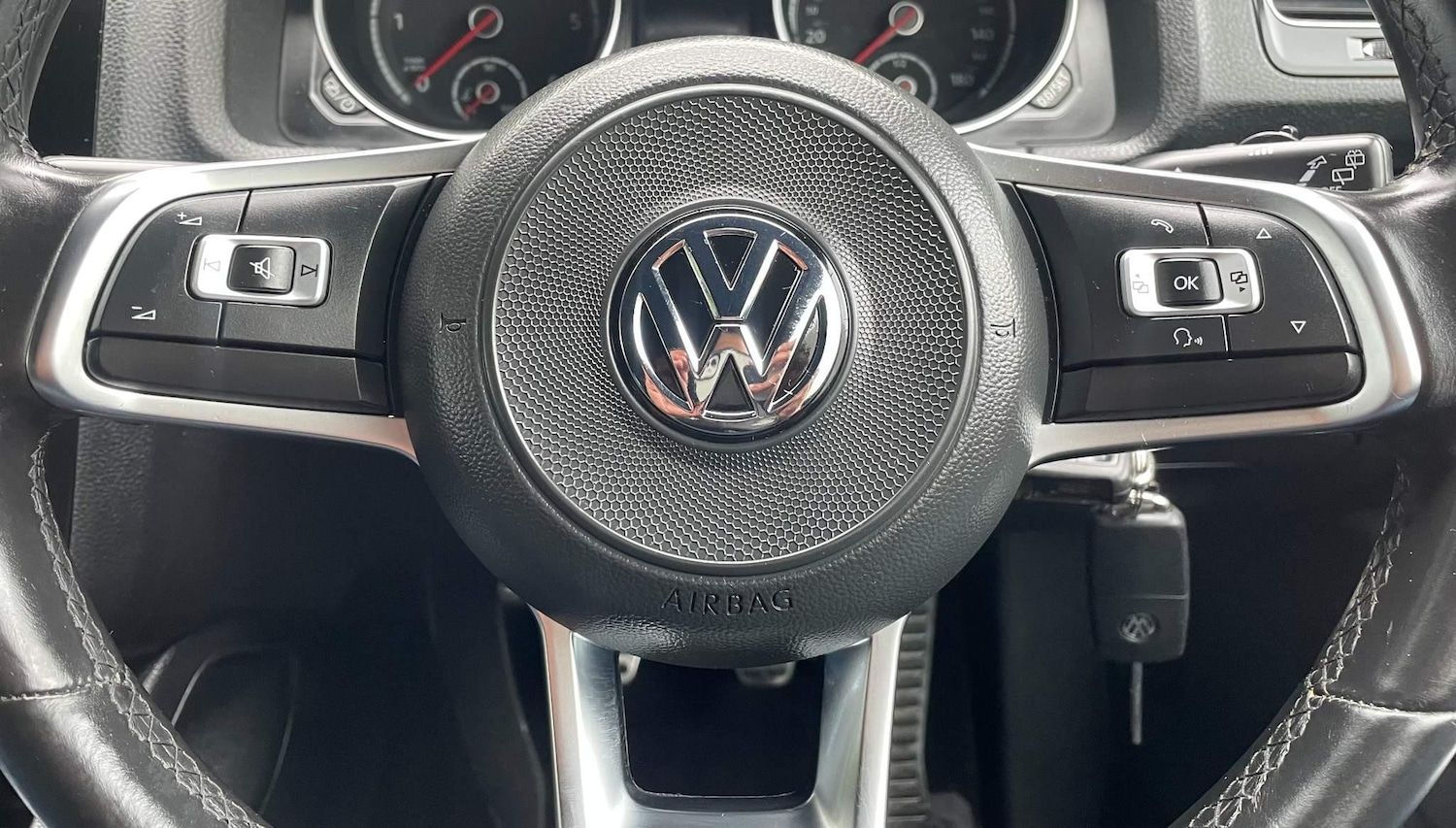 Used Volkswagen Scirocco 2016 for sale - 76549123: Photo 27