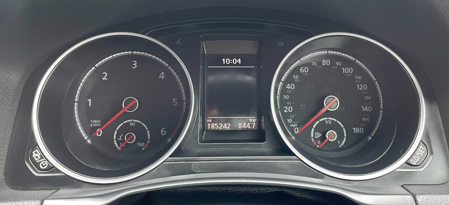 Used Volkswagen Scirocco 2016 for sale - 76549123: Photo 28