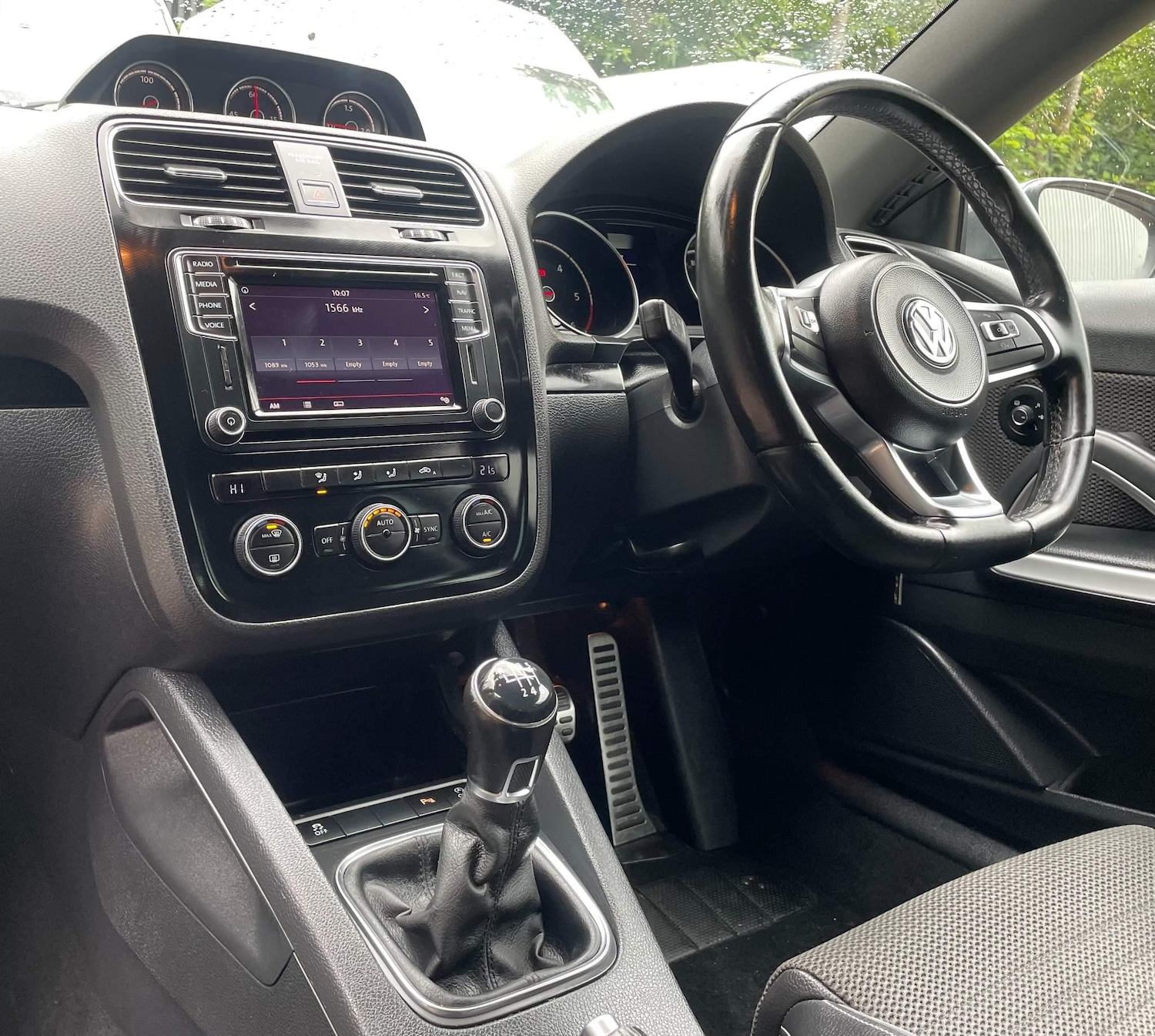 Used Volkswagen Scirocco 2016 for sale - 76549123: Photo 39