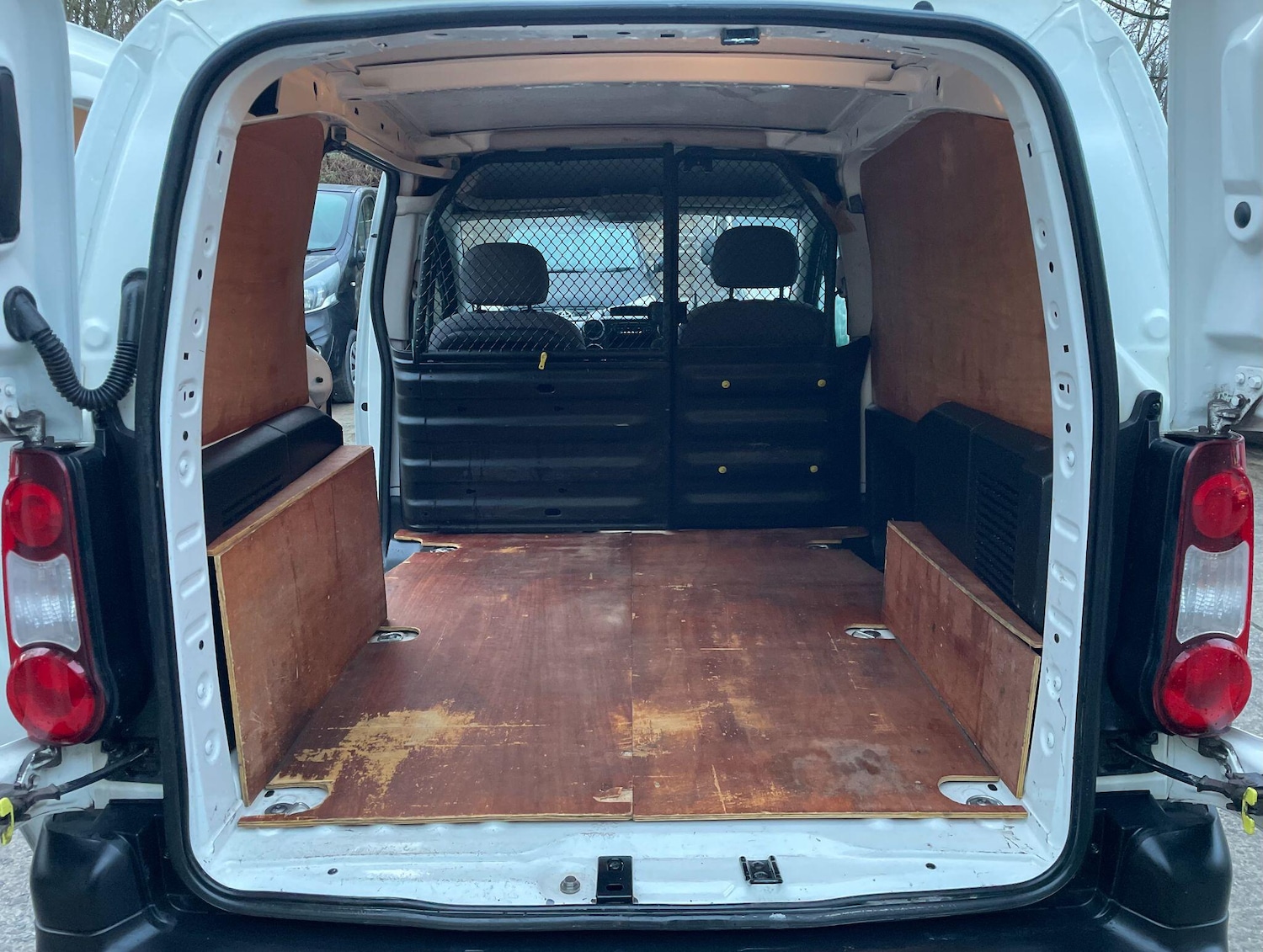 Used Peugeot Partner 2015 for sale - 77203722: Photo 12