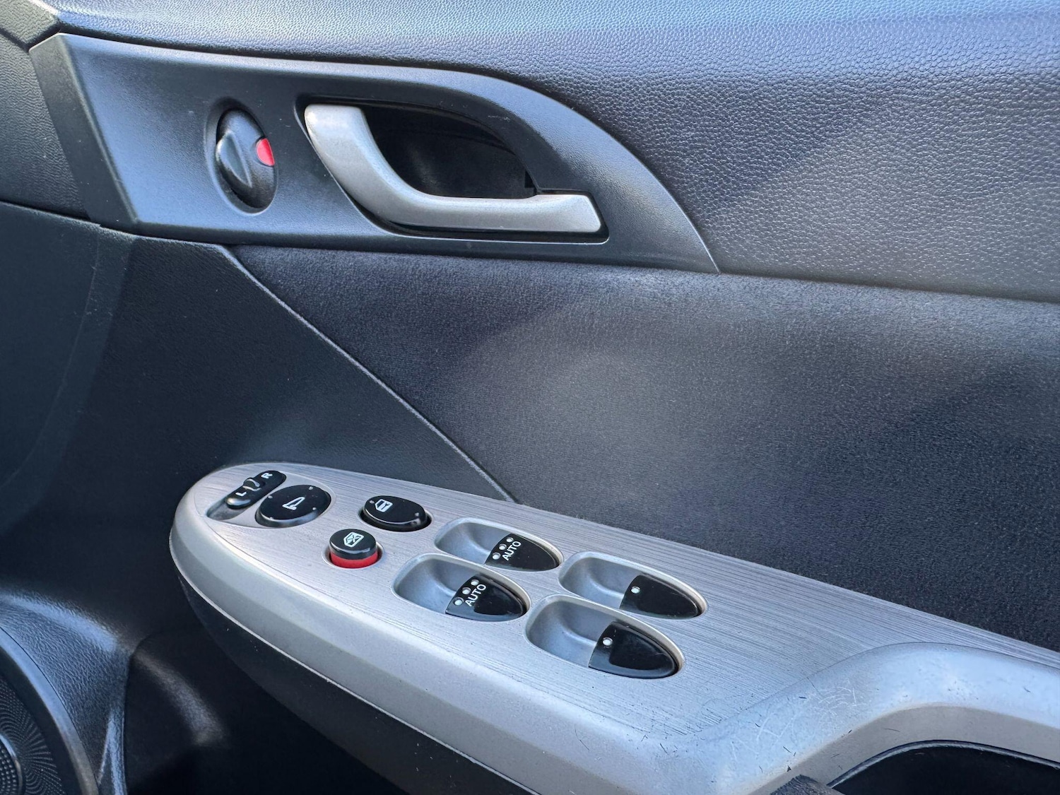 Used Honda Civic 2006 for sale - 77066476: Photo 27