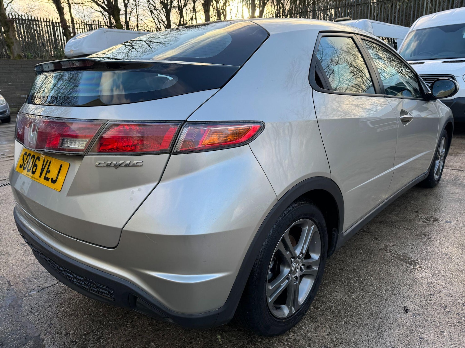 Used Honda Civic 2006 for sale - 77066476: Photo 8