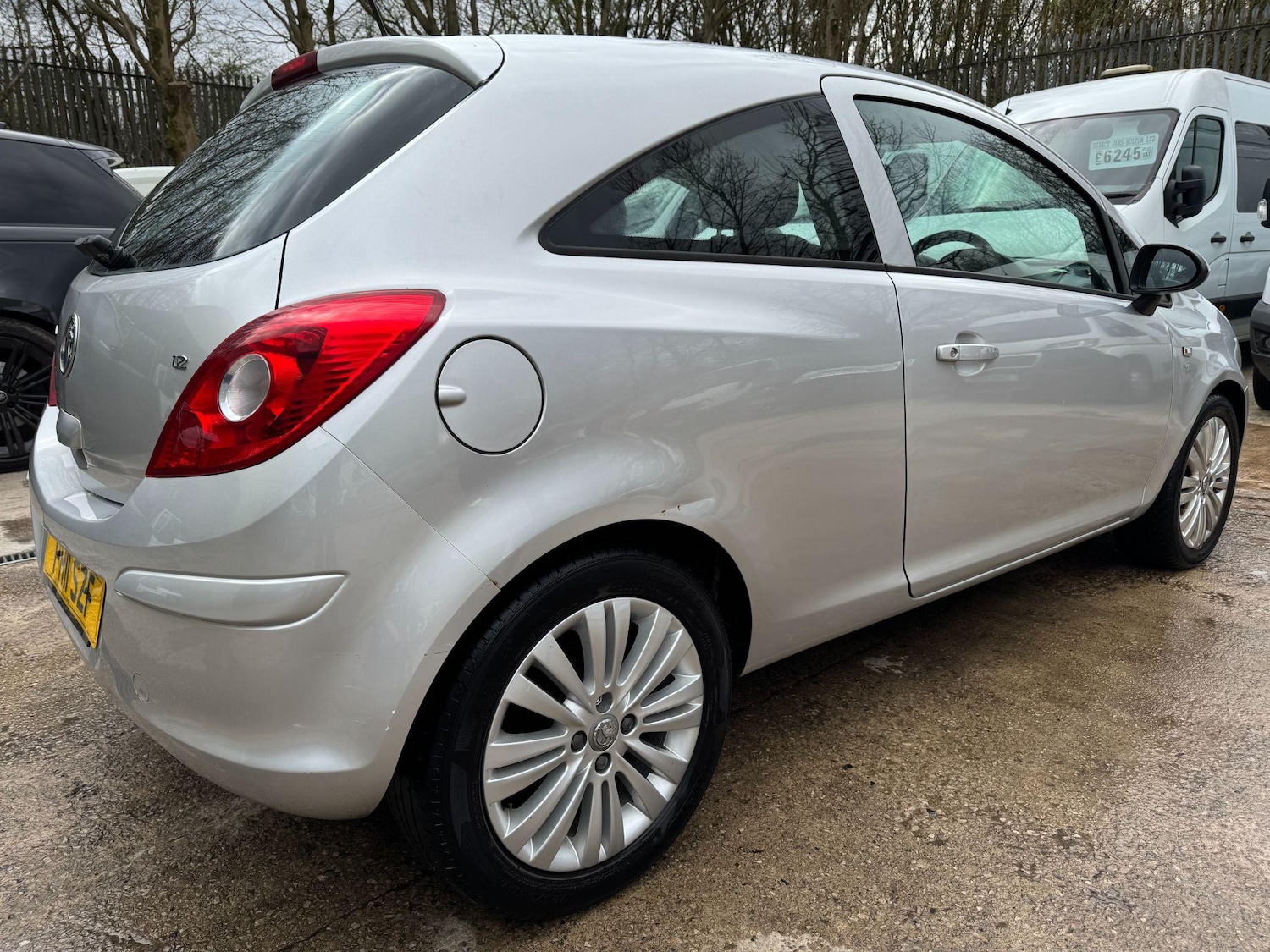 Used Vauxhall Corsa 2011 for sale - 76572114: Photo 10