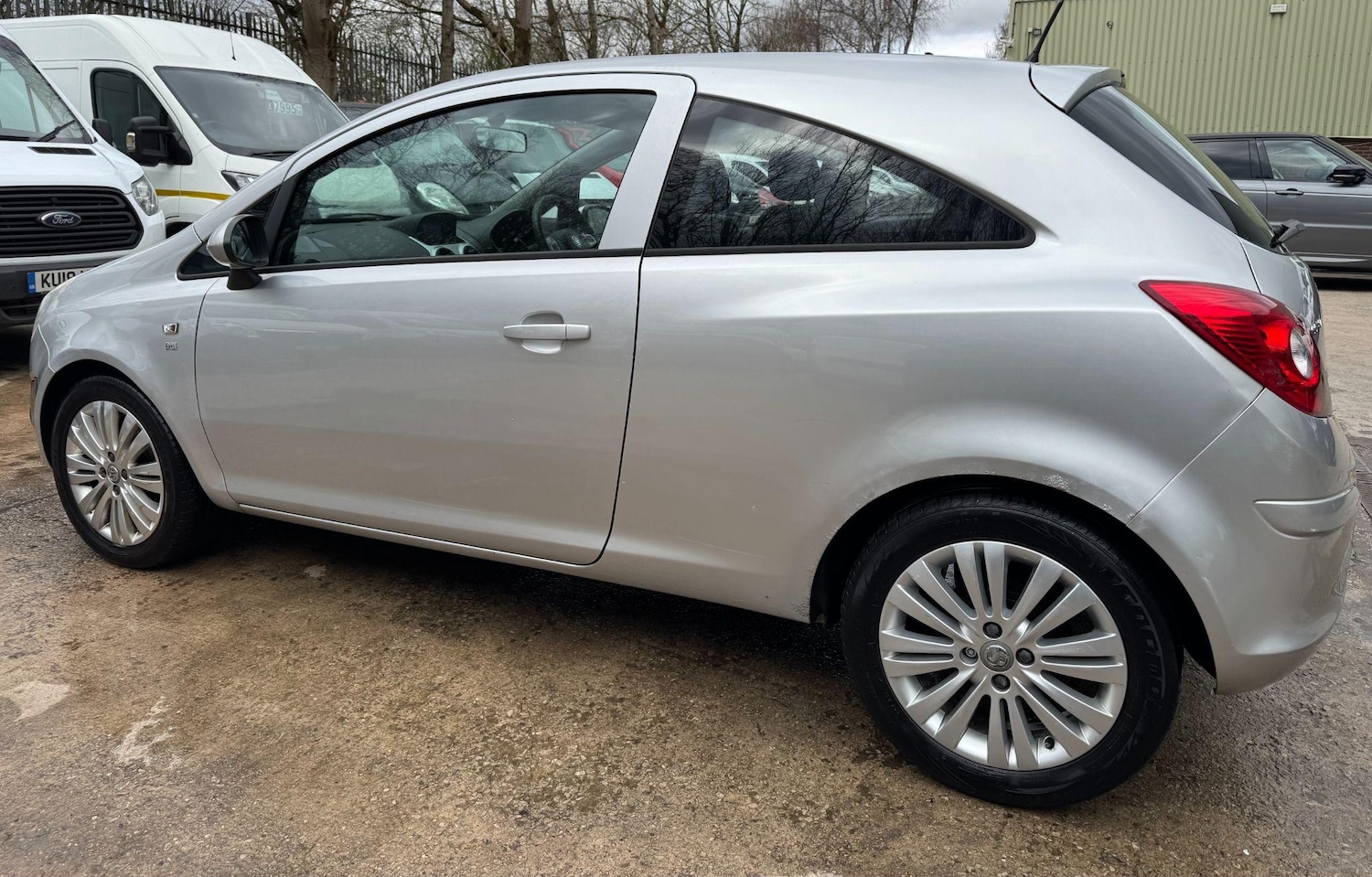 Used Vauxhall Corsa 2011 for sale - 76572114: Photo 16