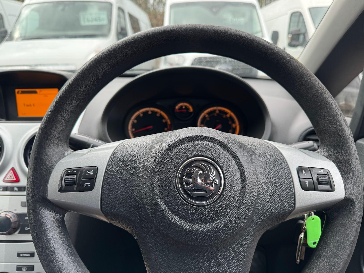 Used Vauxhall Corsa 2011 for sale - 76572114: Photo 27