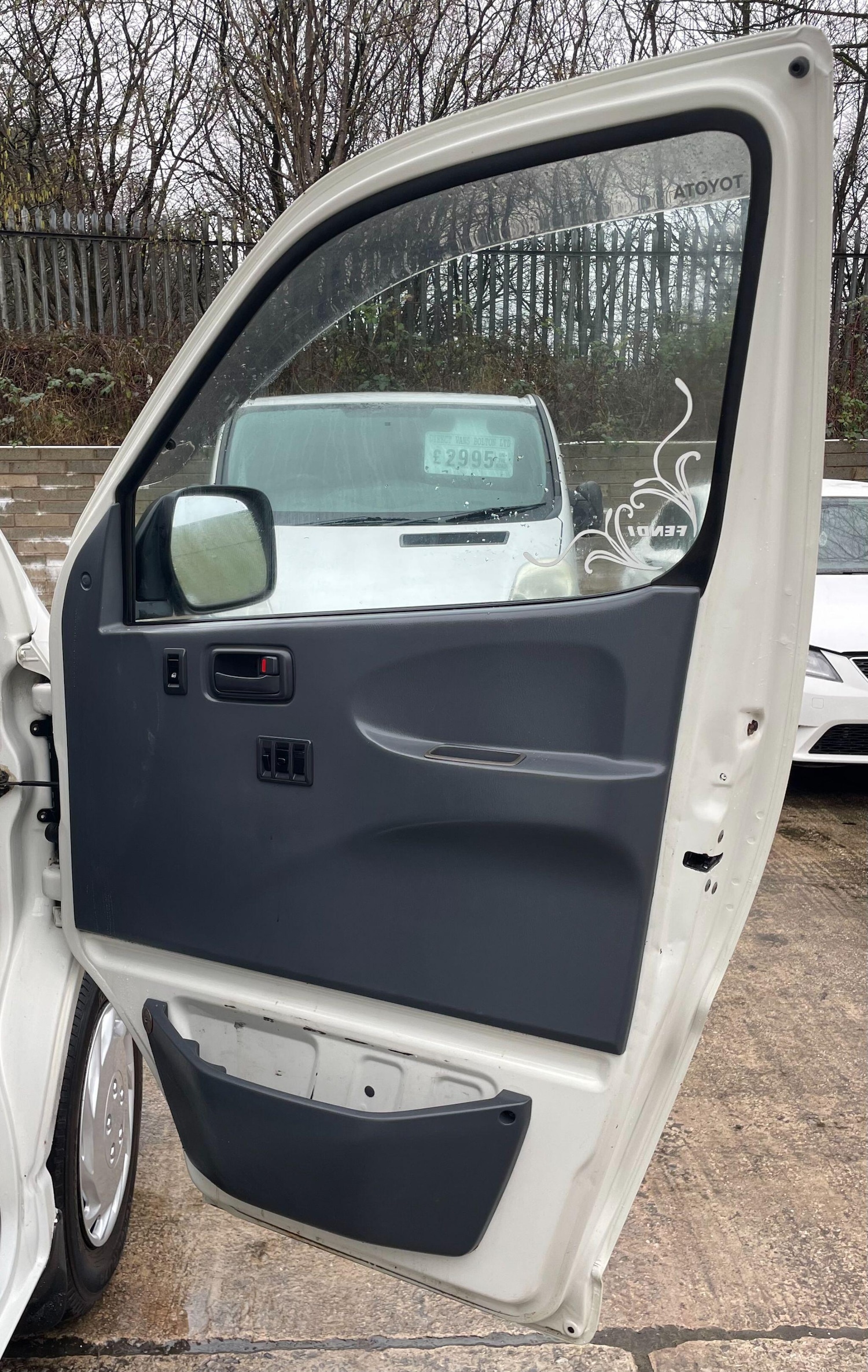 Used Toyota HiAce 2008 for sale - 77267141: Photo 21