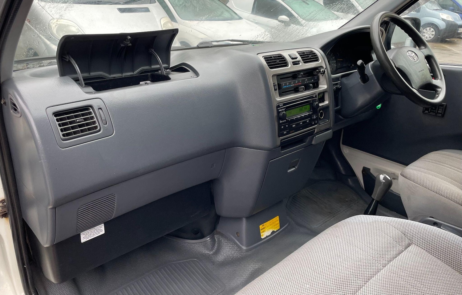 Used Toyota HiAce 2008 for sale - 77267141: Photo 34