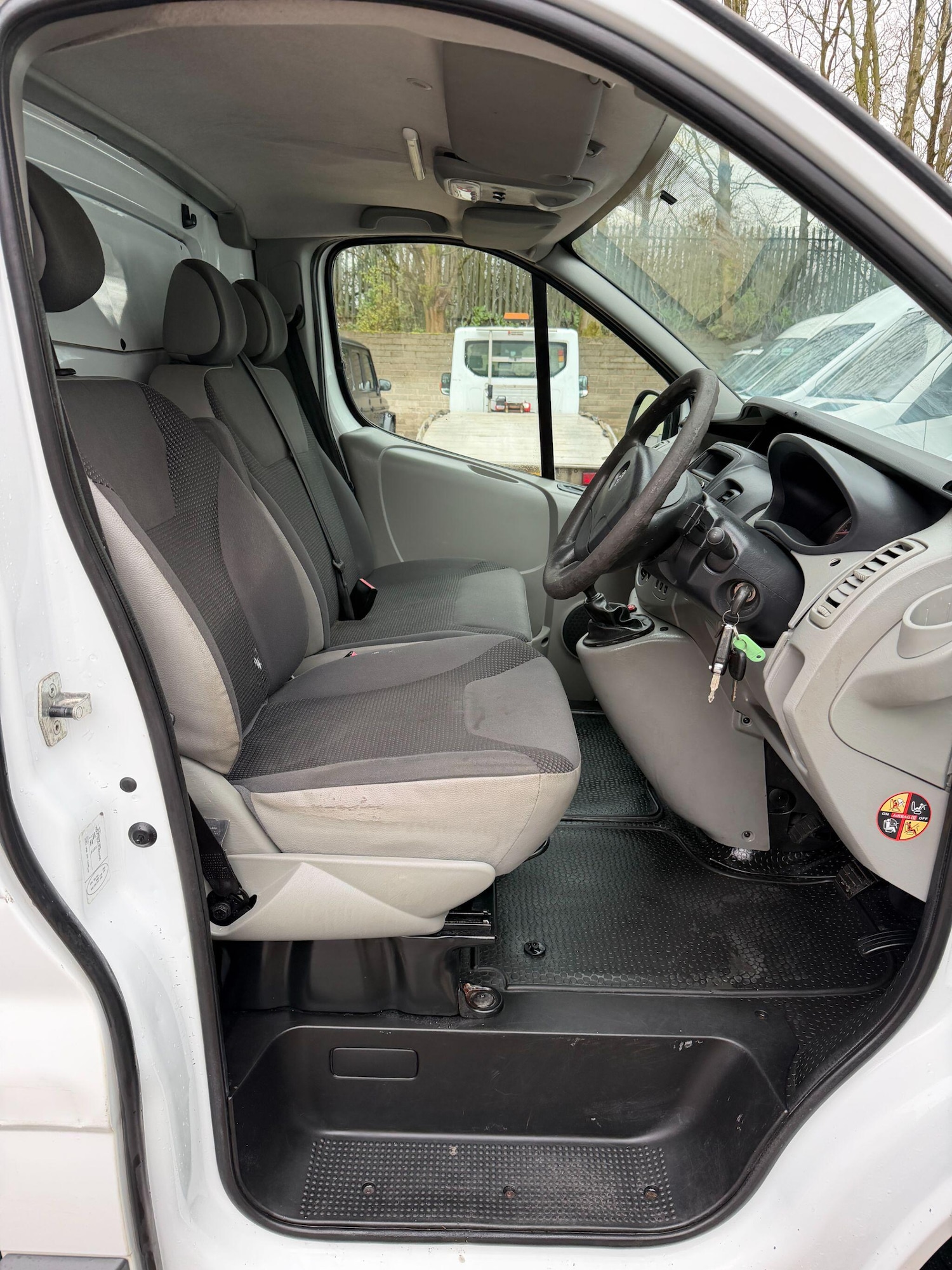 Used Vauxhall Vivaro 2014 for sale - 77344770: Photo 30