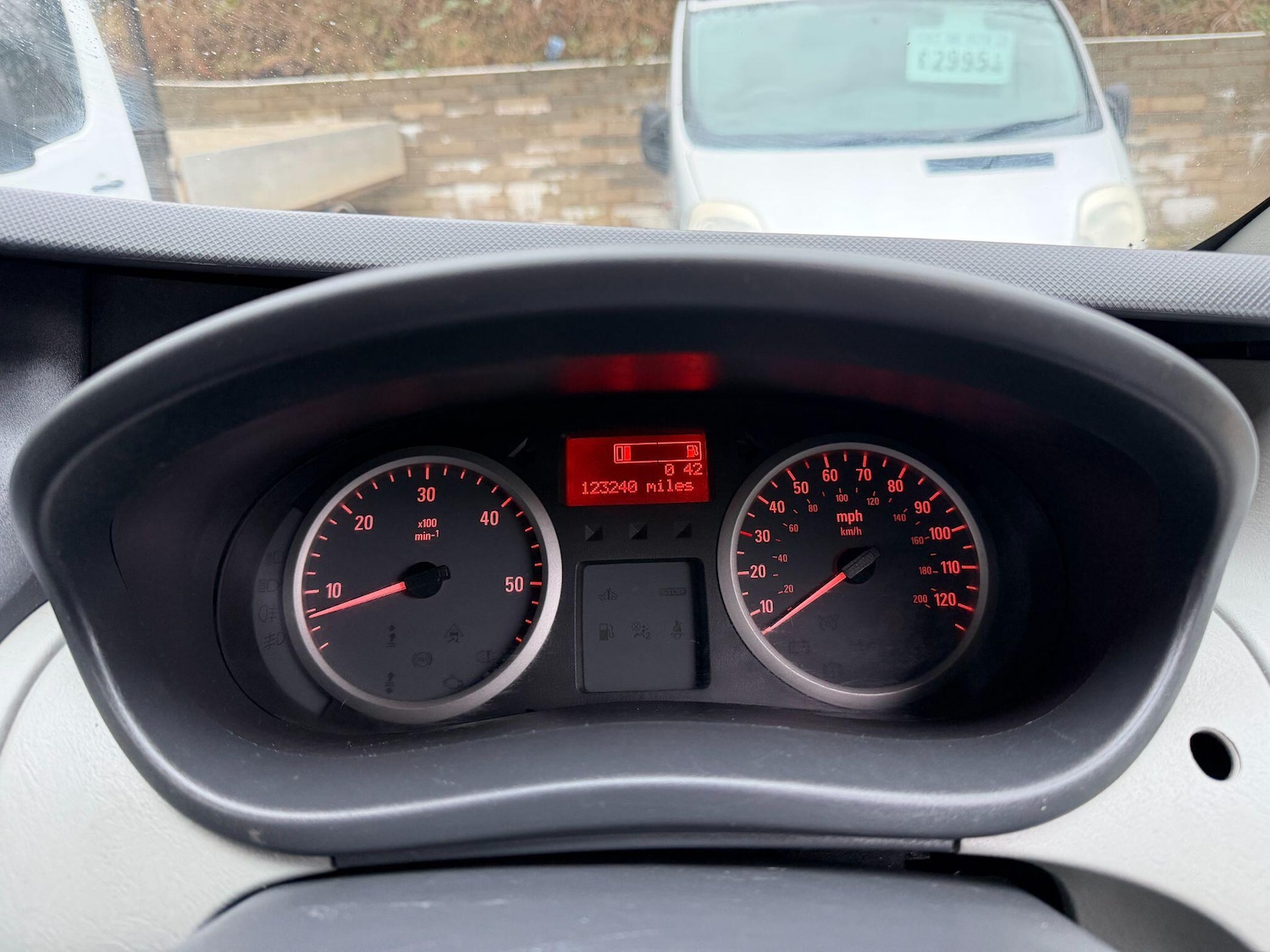 Used Vauxhall Vivaro 2014 for sale - 77344770: Photo 32