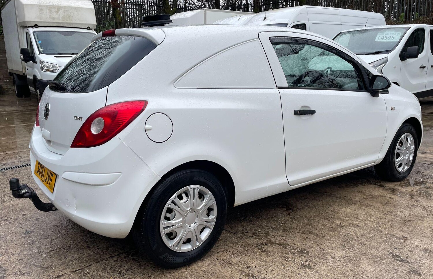 Used Vauxhall Corsa 2011 for sale - 77538651: Photo 9