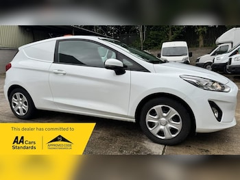Used Ford Fiesta 2019 for sale - 76551000: Photo