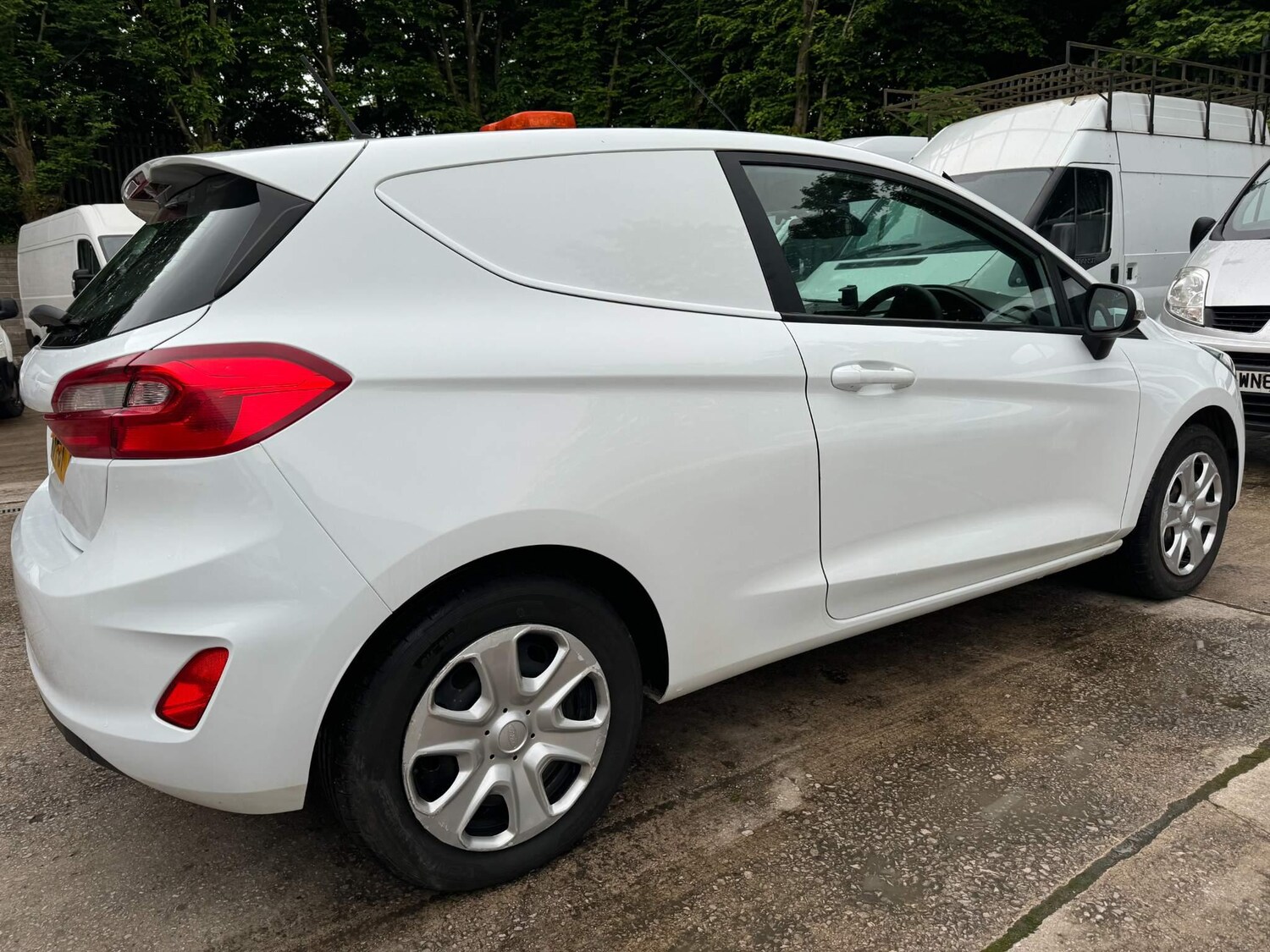 Used Ford Fiesta 2019 for sale - 76551000: Photo 9