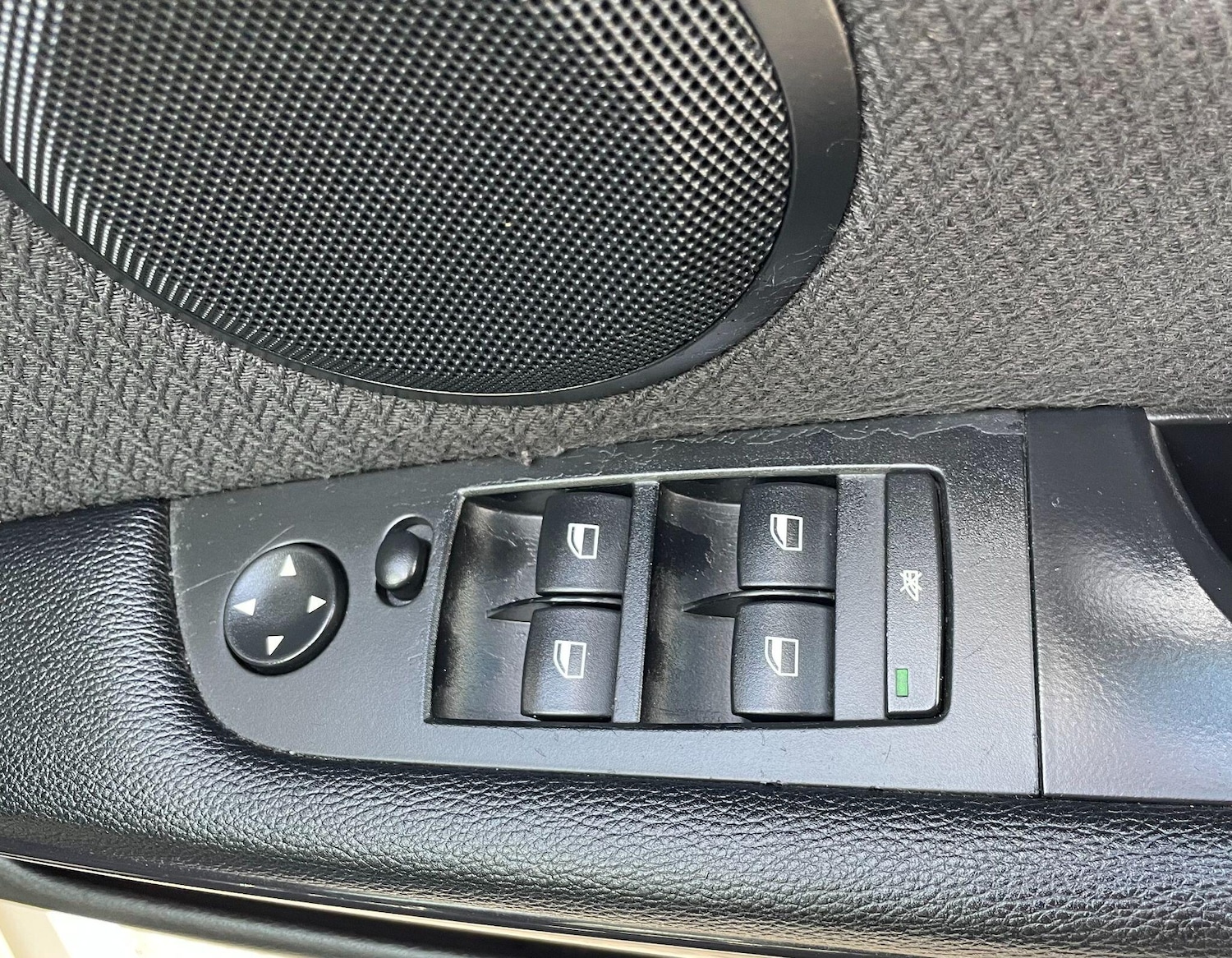 Used BMW 3 Series 2009 for sale - 78148187: Photo 24