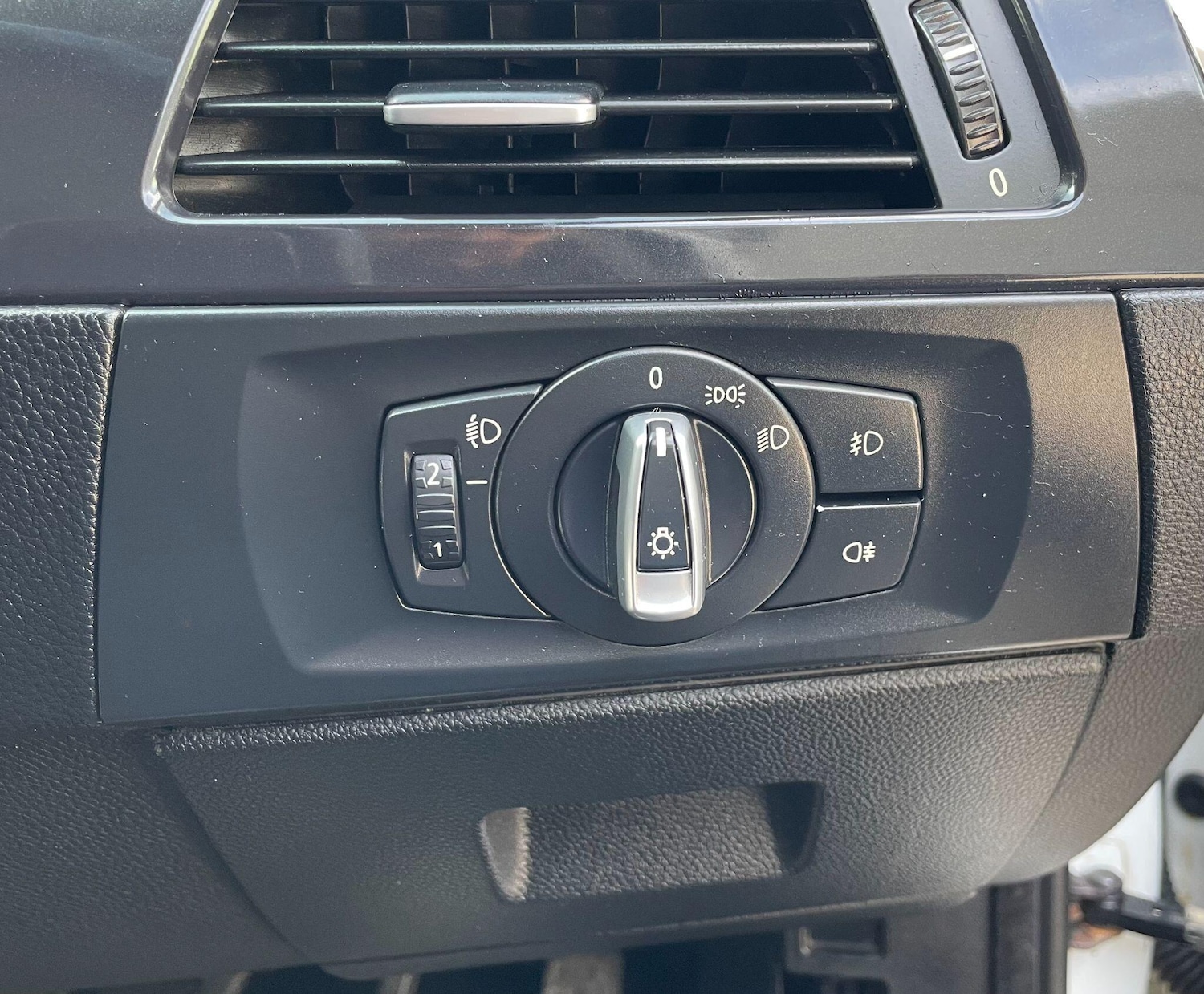 Used BMW 3 Series 2009 for sale - 78148187: Photo 28