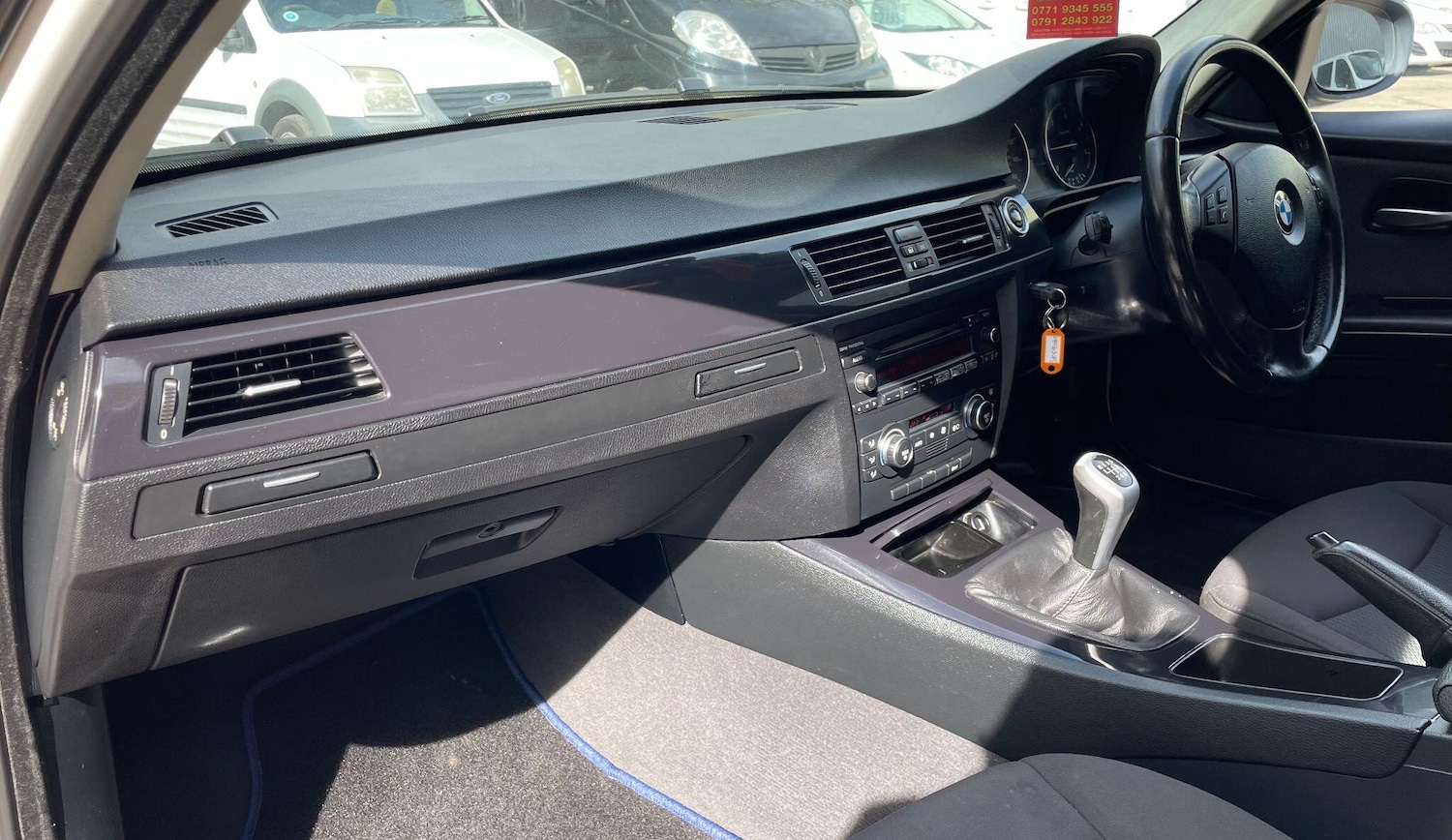 Used BMW 3 Series 2009 for sale - 78148187: Photo 39