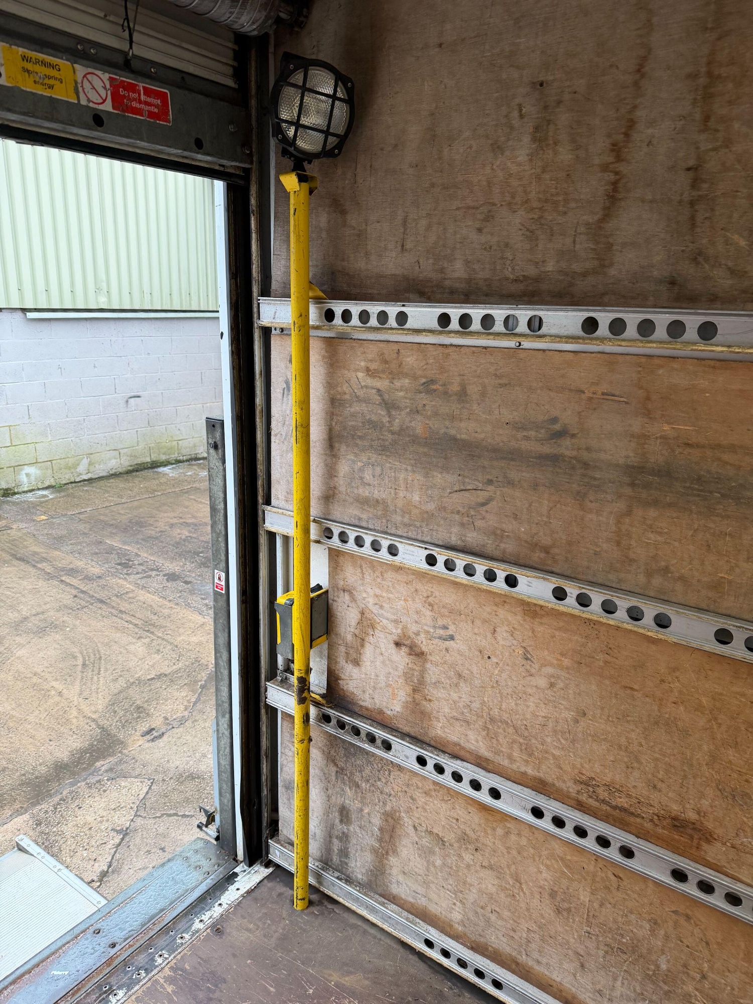 Used Ford Transit 2015 for sale - 77377600: Photo 19