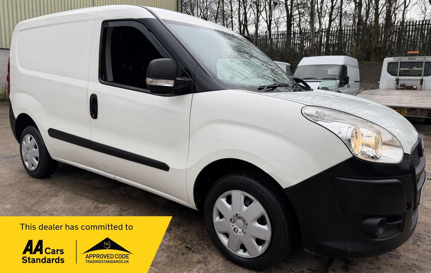 Used Vauxhall Combo for sale - 77670801: Photo 1