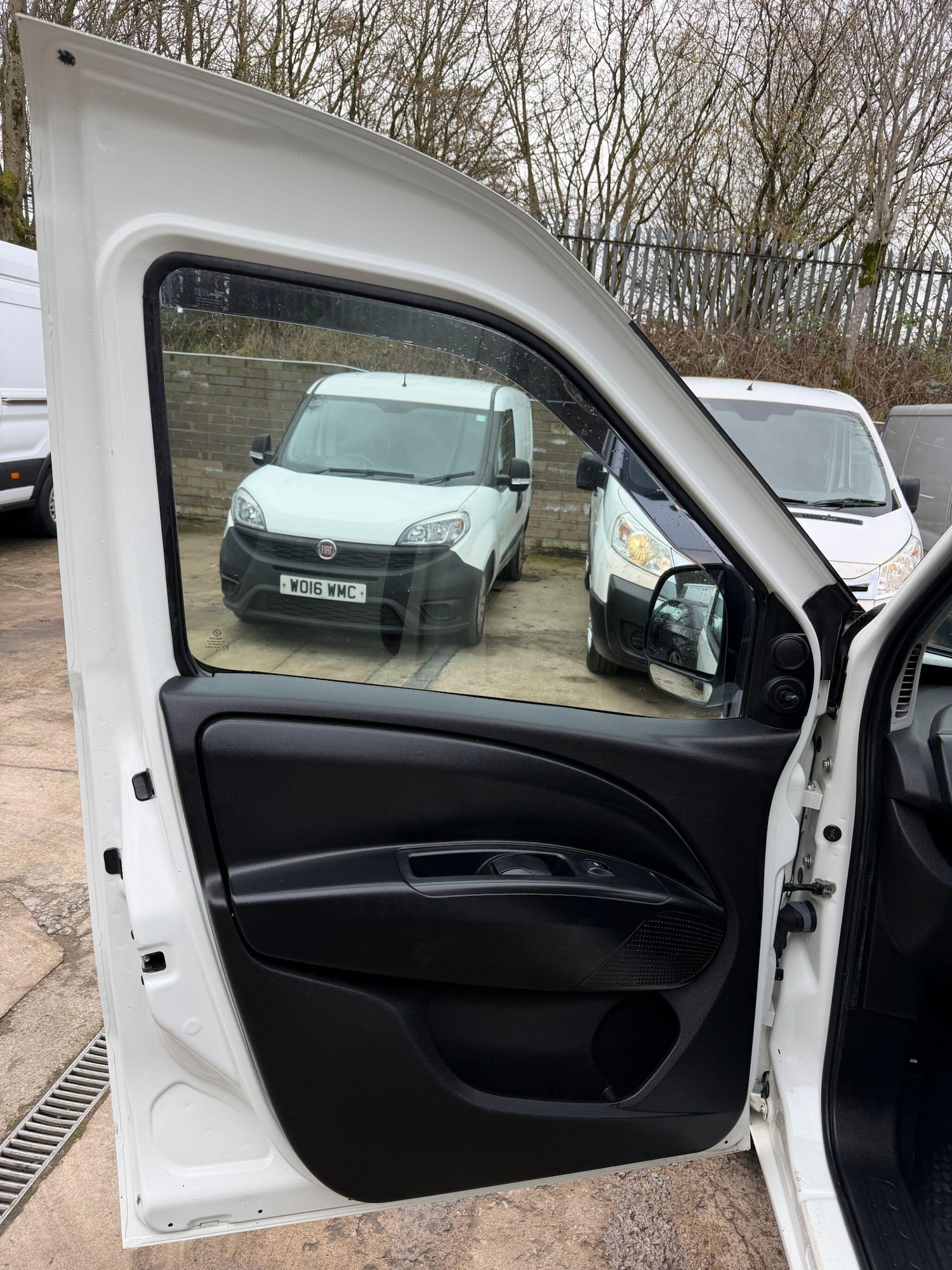 Used Vauxhall Combo for sale - 77670801: Photo 34