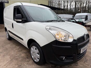 Used Vauxhall Combo 2015 for sale - 77670801: Photo