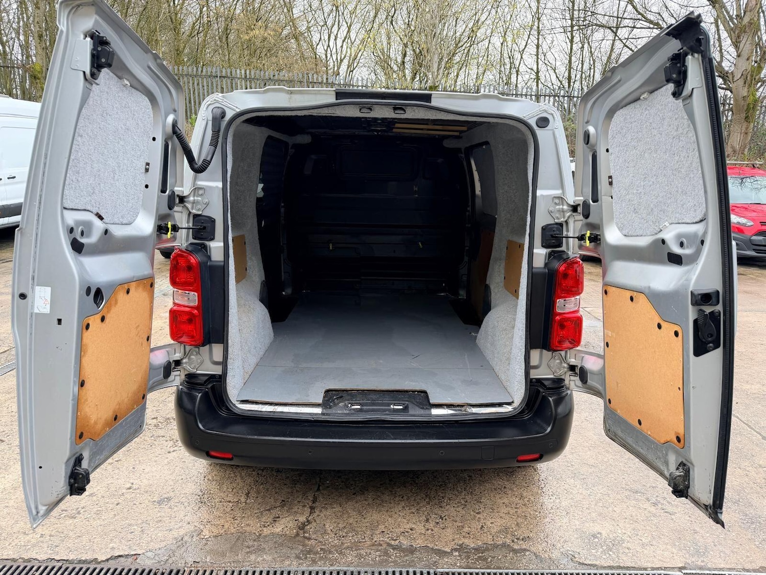 Used Peugeot Expert for sale - 77511311: Photo 28