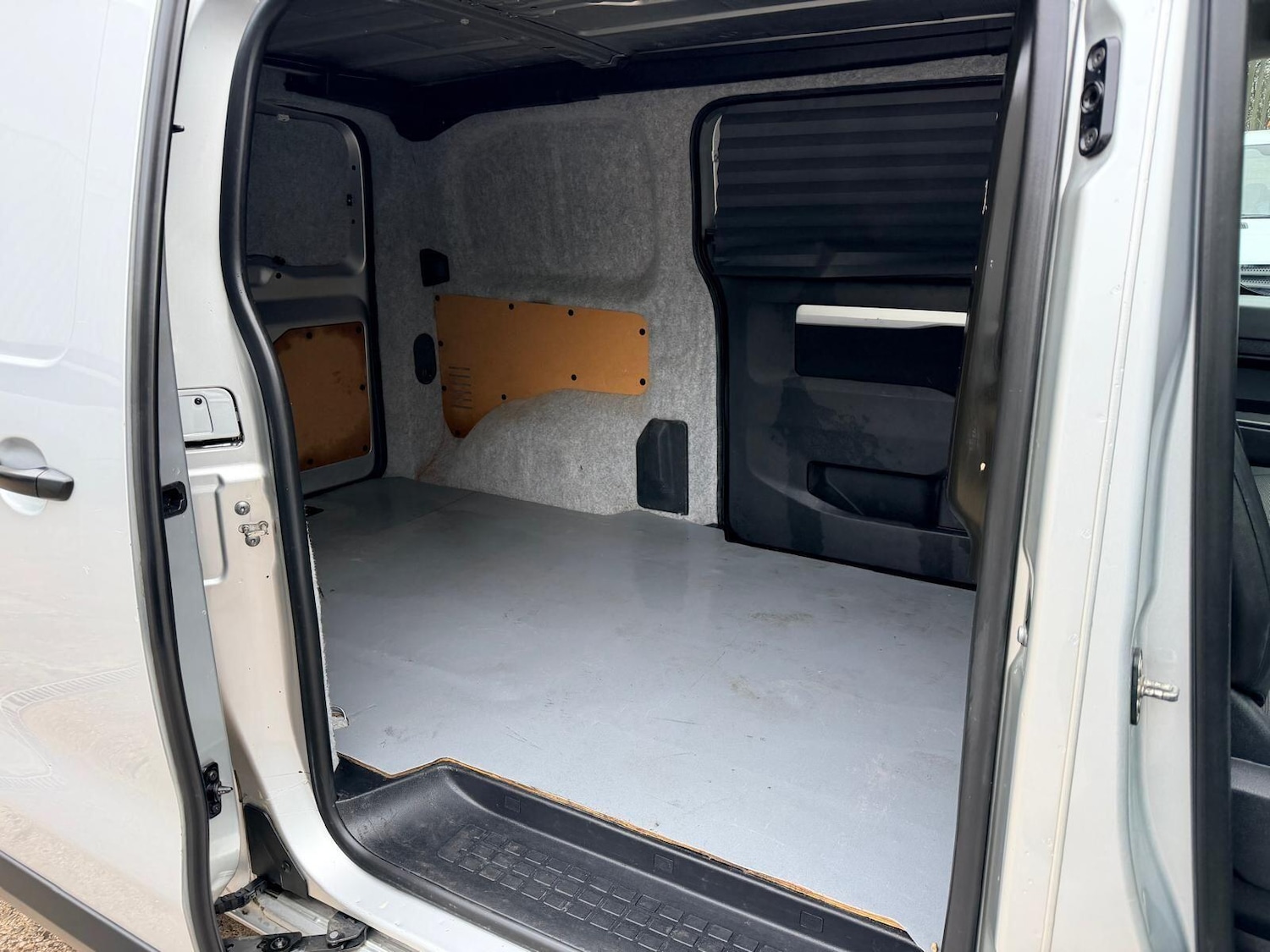 Used Peugeot Expert for sale - 77511311: Photo 31