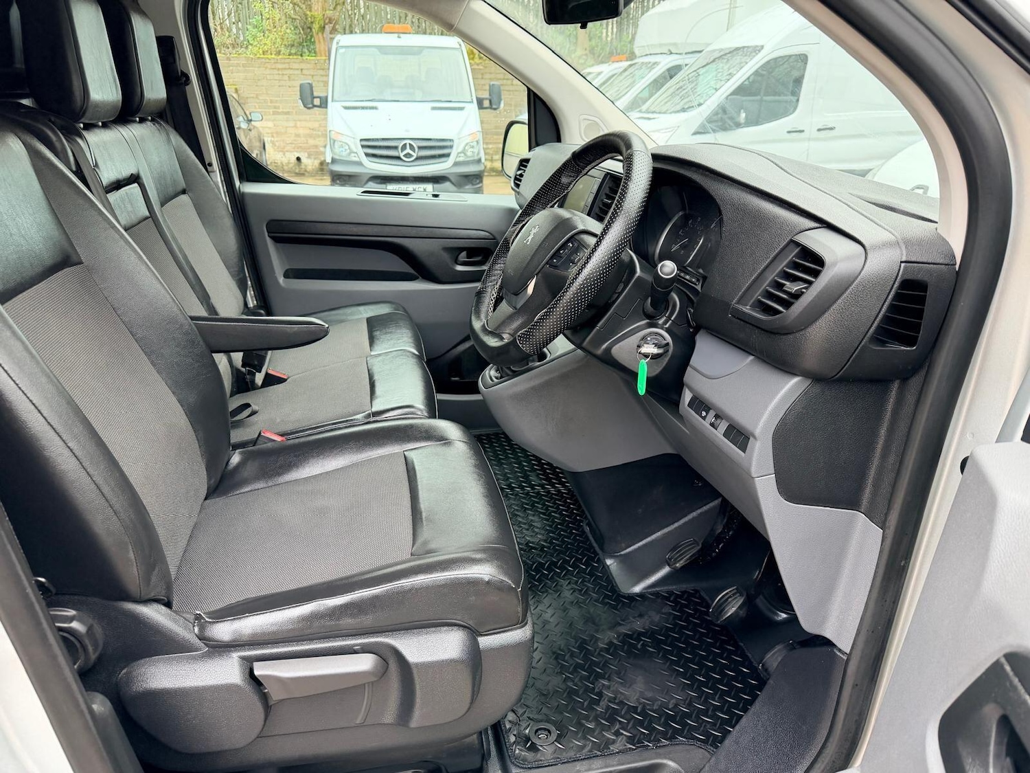 Used Peugeot Expert for sale - 77511311: Photo 35