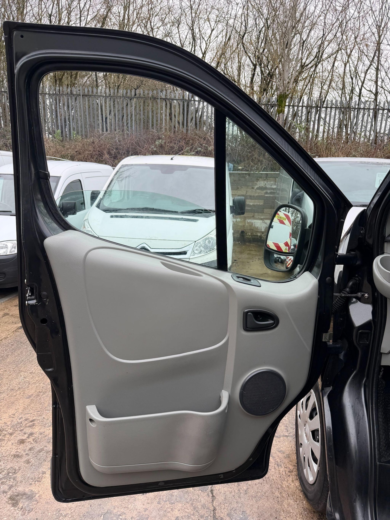 Used Renault Trafic for sale - 77696249: Photo 37