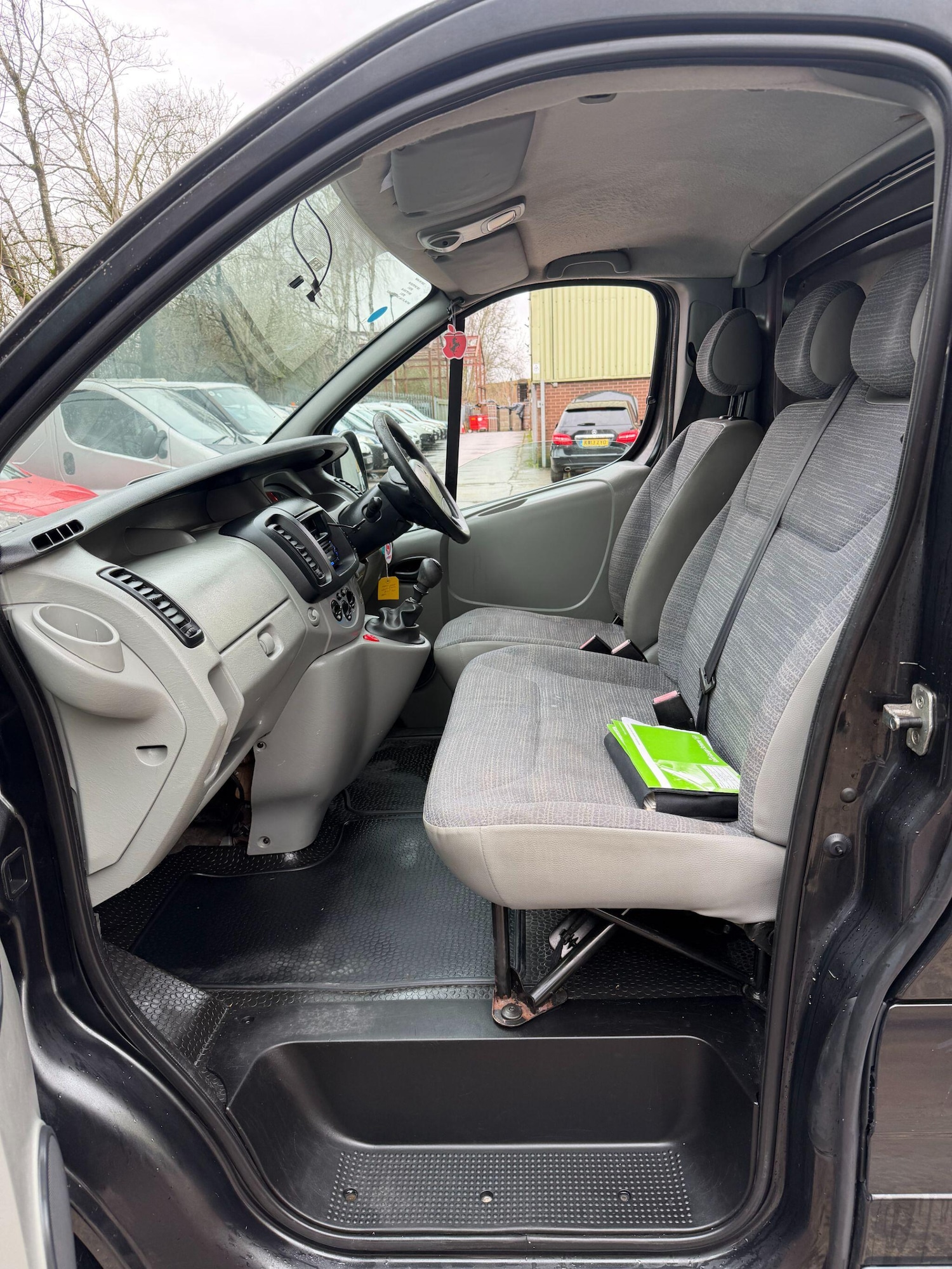 Used Renault Trafic for sale - 77696249: Photo 38