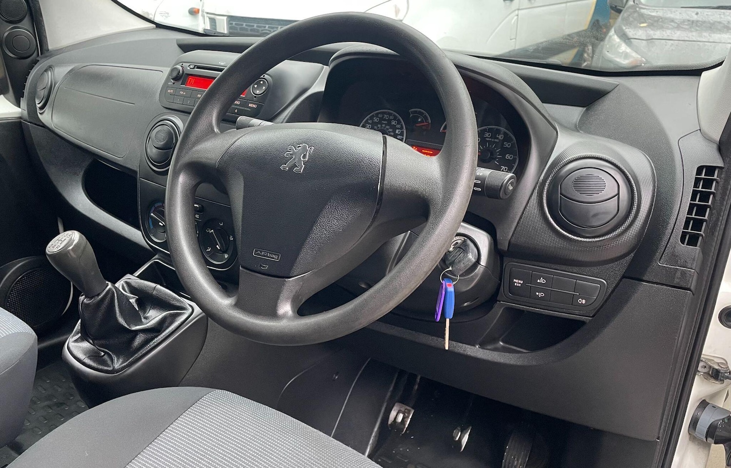 Used Peugeot Bipper 2014 for sale - 76912999: Photo 24