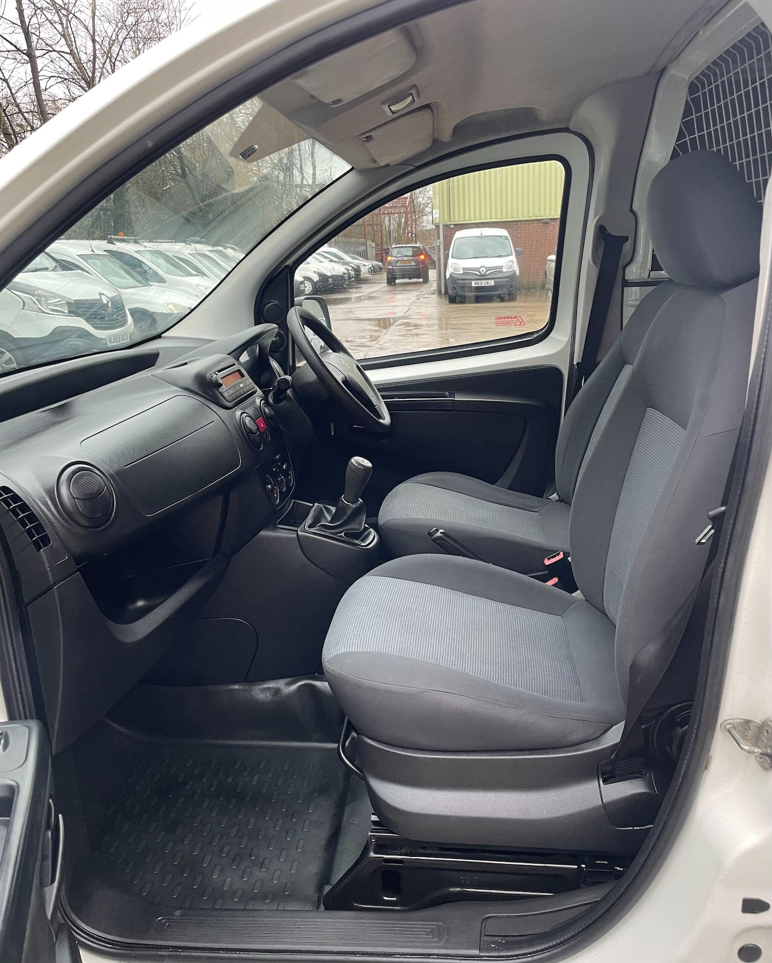 Used Peugeot Bipper 2014 for sale - 76912999: Photo 32