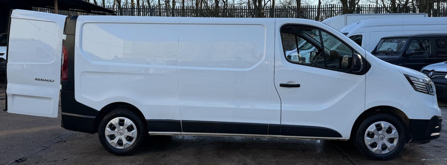 Used Renault Trafic 2022 for sale - 77754191: Photo 10